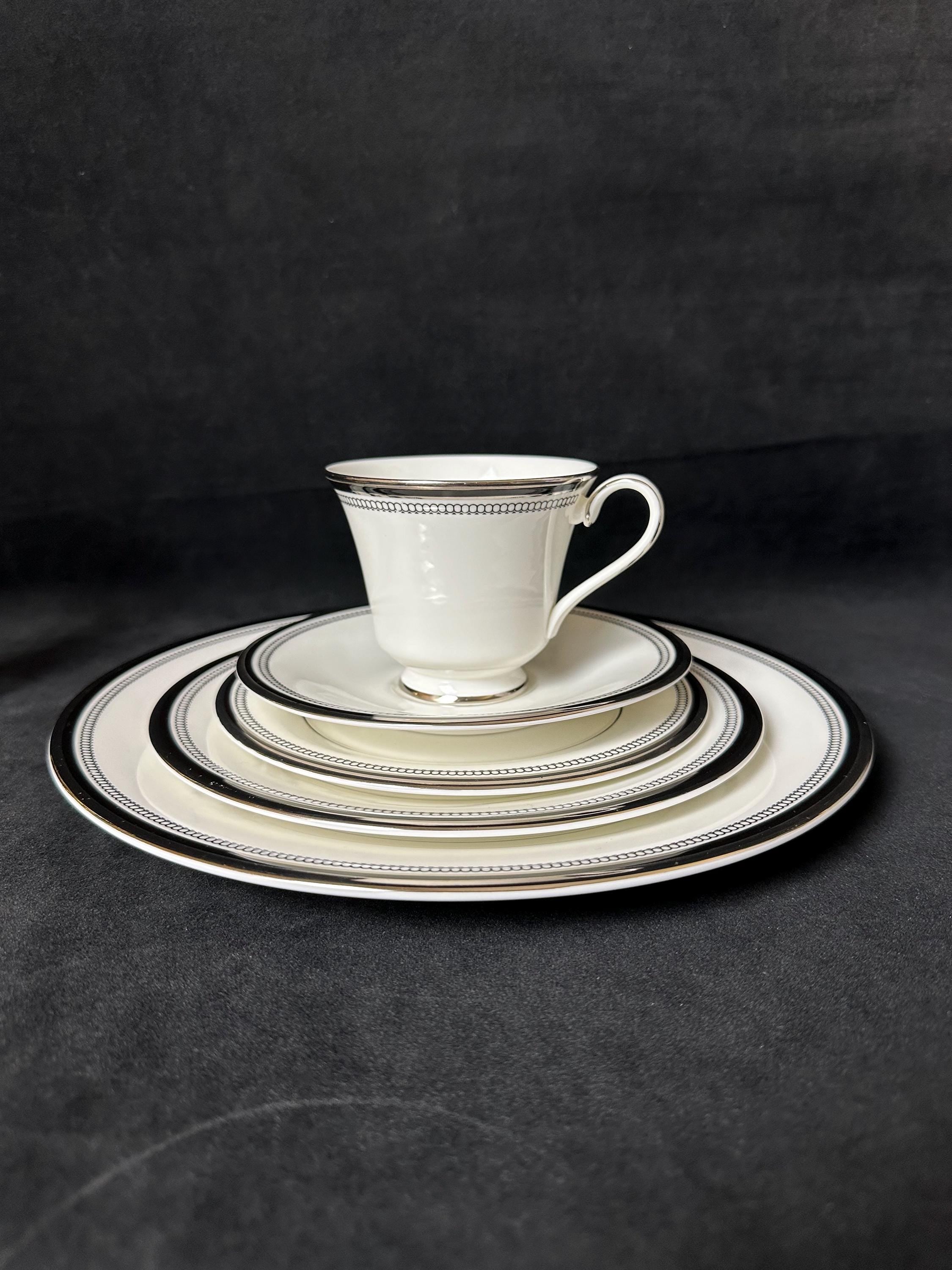 Royal Doulton Sarabande 5 Piece Place Settings