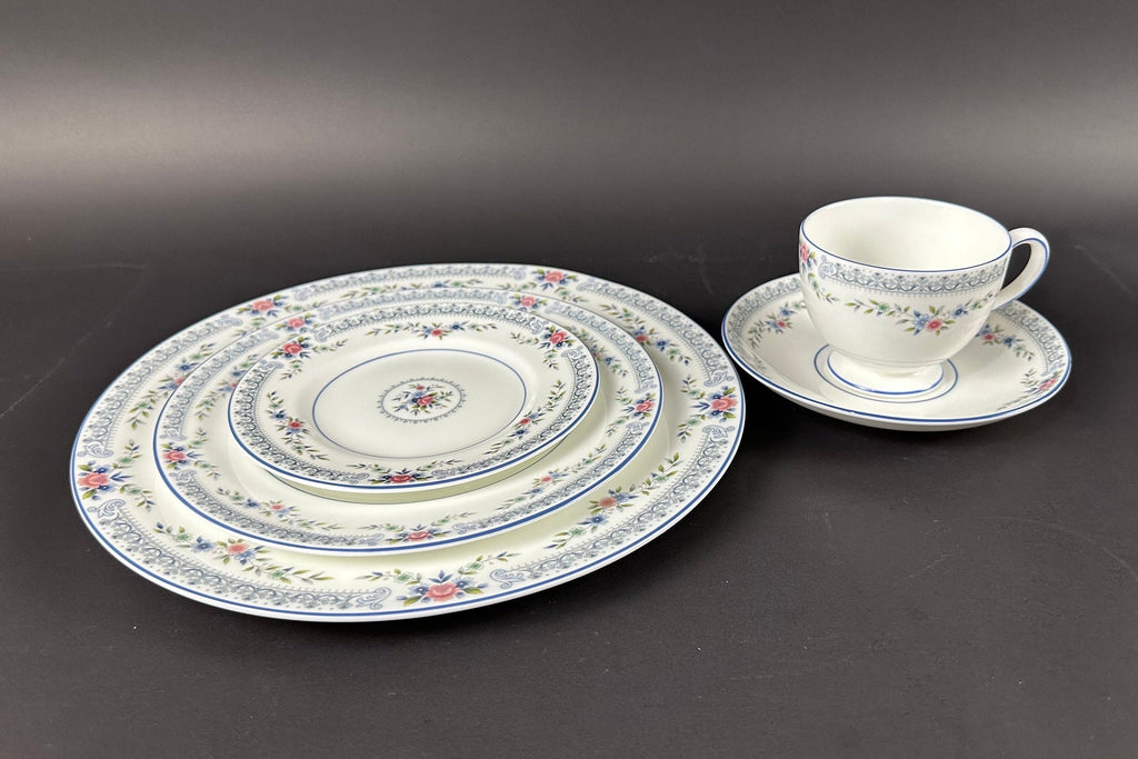 Wedgwood Rosedale Five Piece Place Setting
