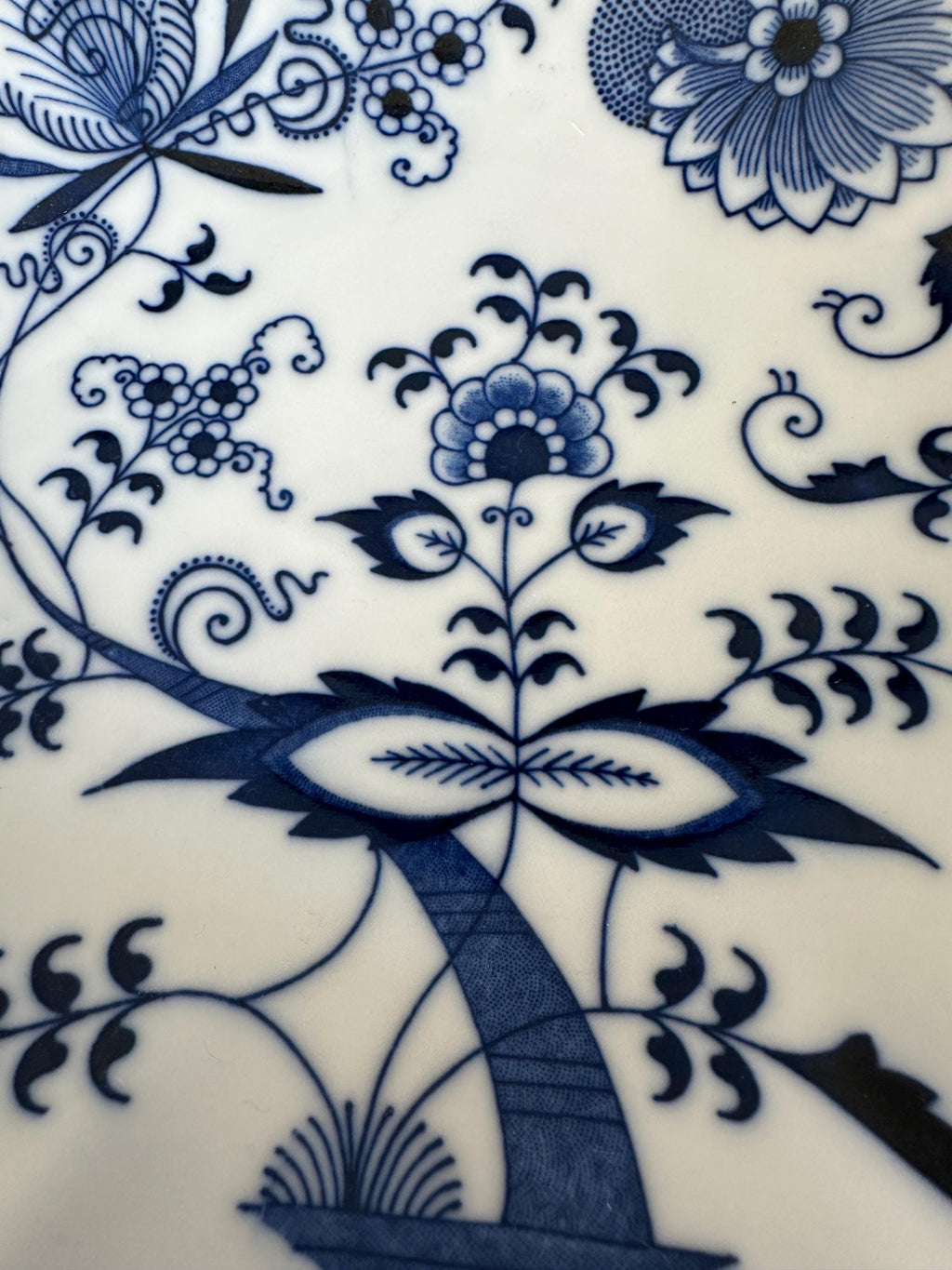 Blue Danube Large Shallow Diamond Shaped Bowl Chinese Style Bowl
