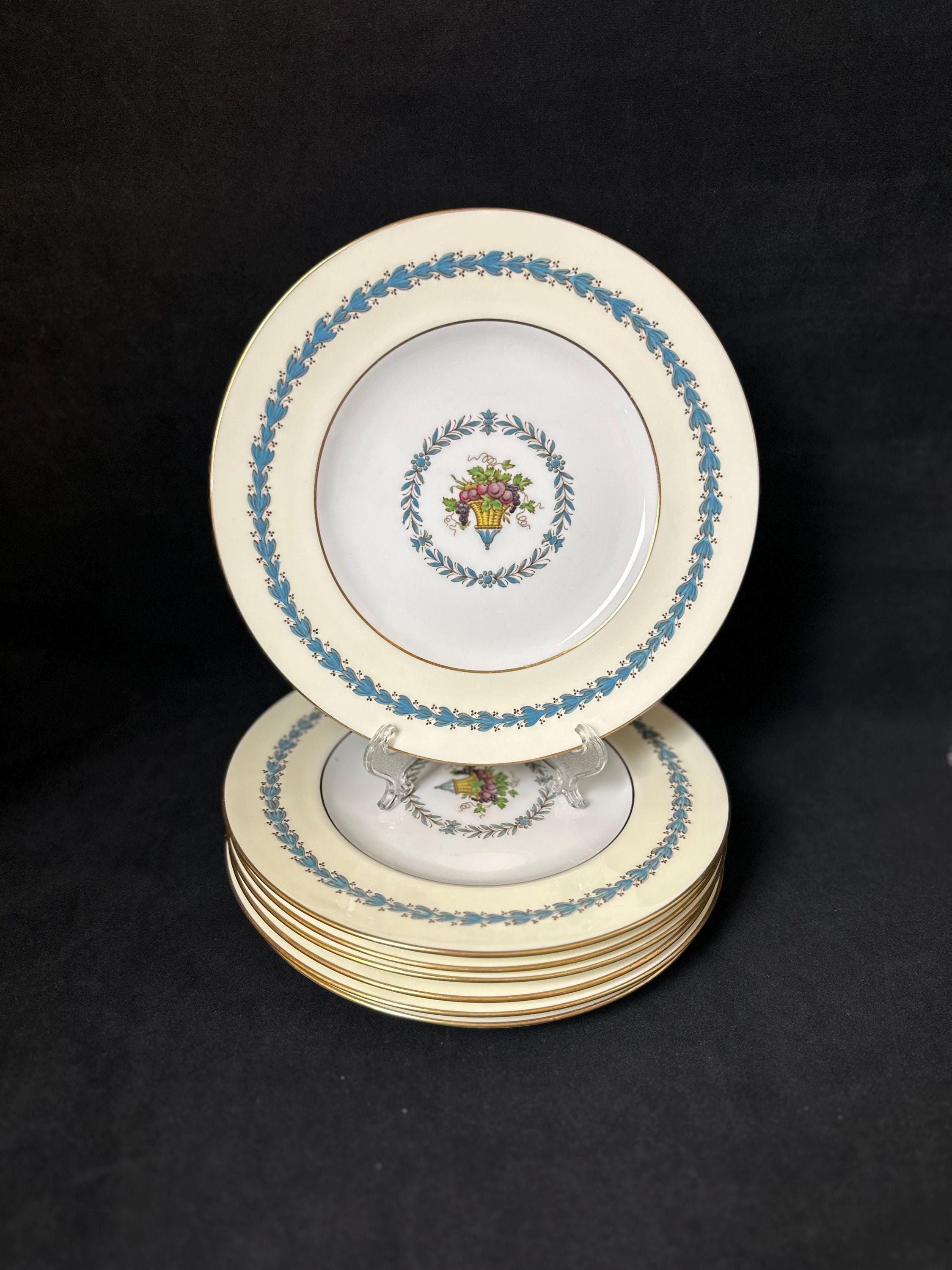 7 Wedgwood Appledore Luncheon Plates
