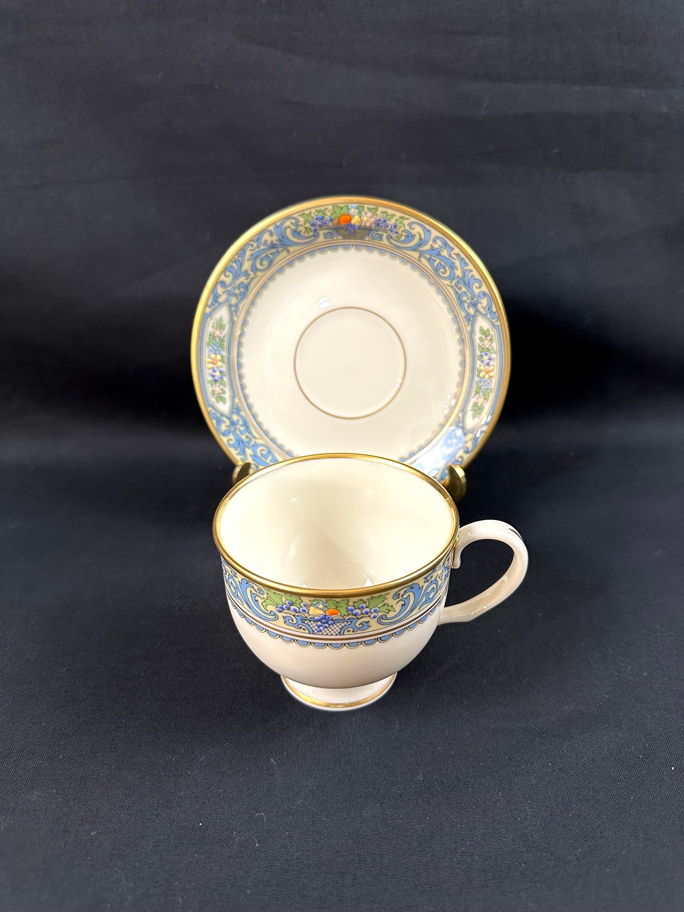 2 Lenox Autumn Teacups and Saucers Newer