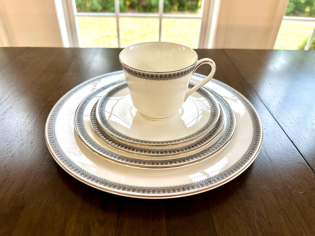 4 Royal Doulton Ravenswood Soup Bowls