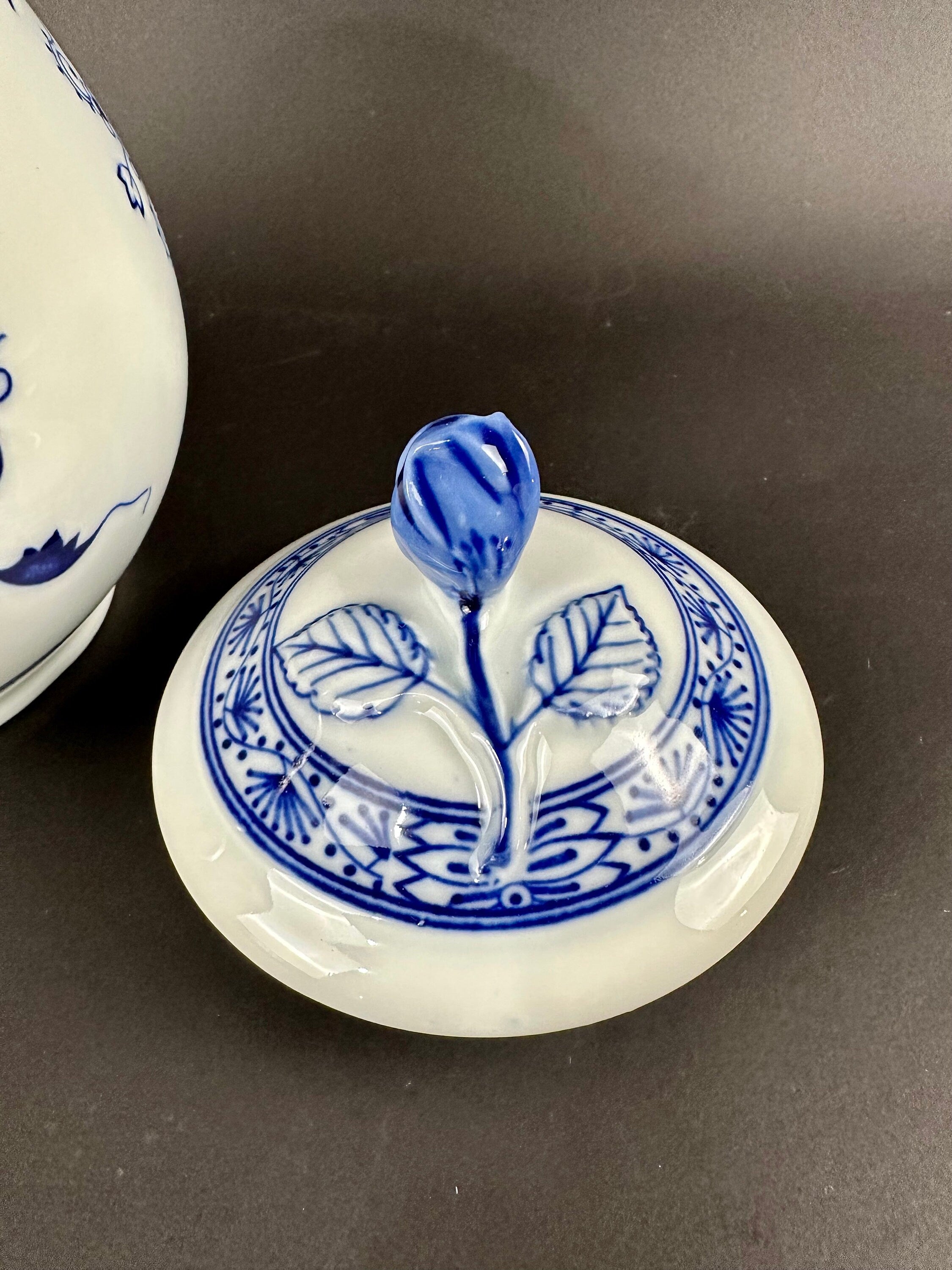 Hutschenreuther Blue Onion Coffee Pot