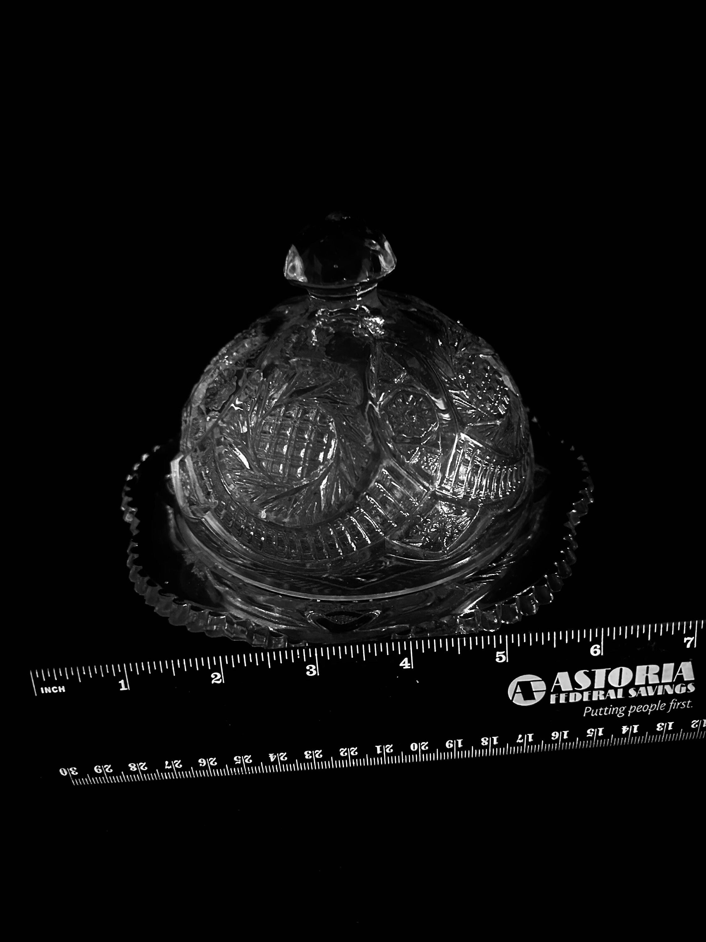 LE Smith Glass Round Covered Butter Sunburst