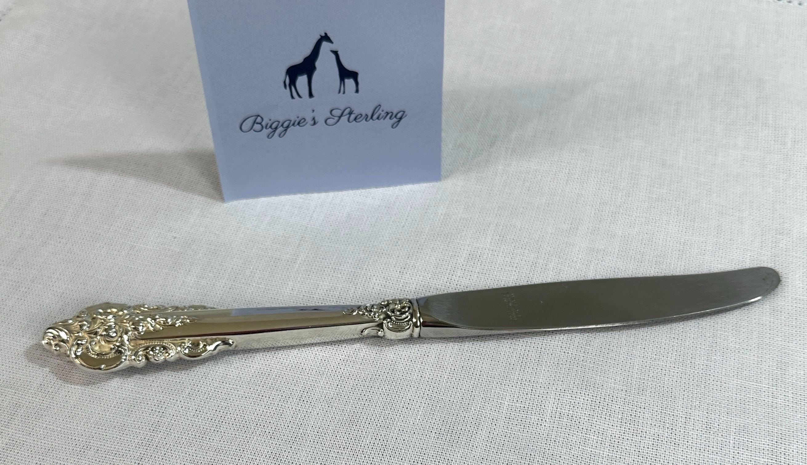 Wallace Grande Baroque Place Knife Sterling Handle