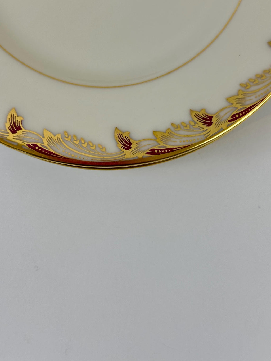 4 Lenox Essex Maroon Bread Plates