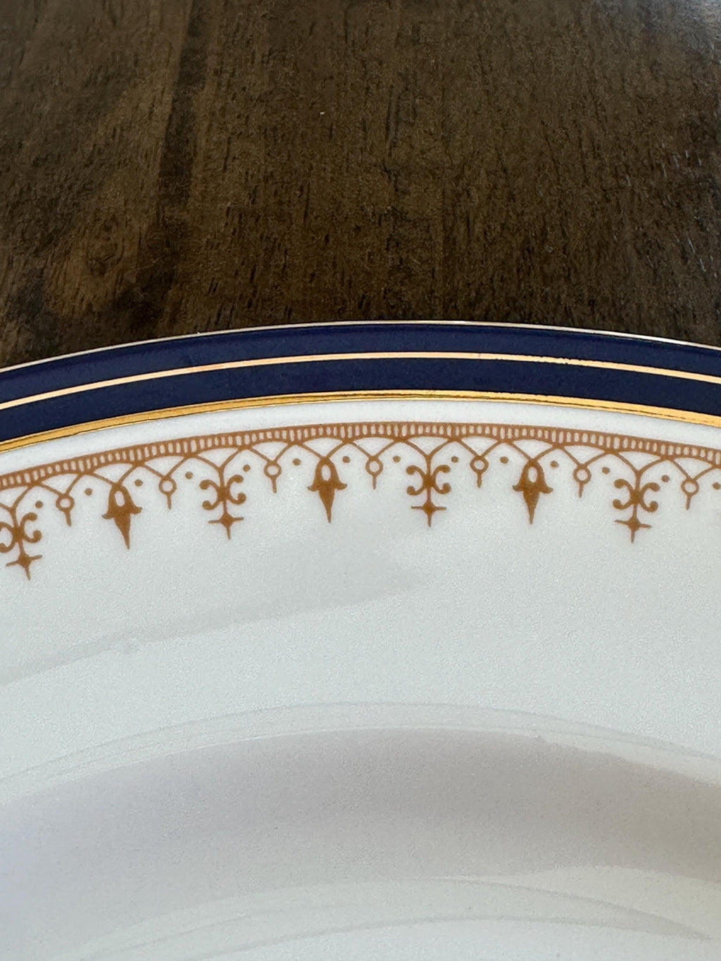 3 Aynsley Leighton Dinner Plates