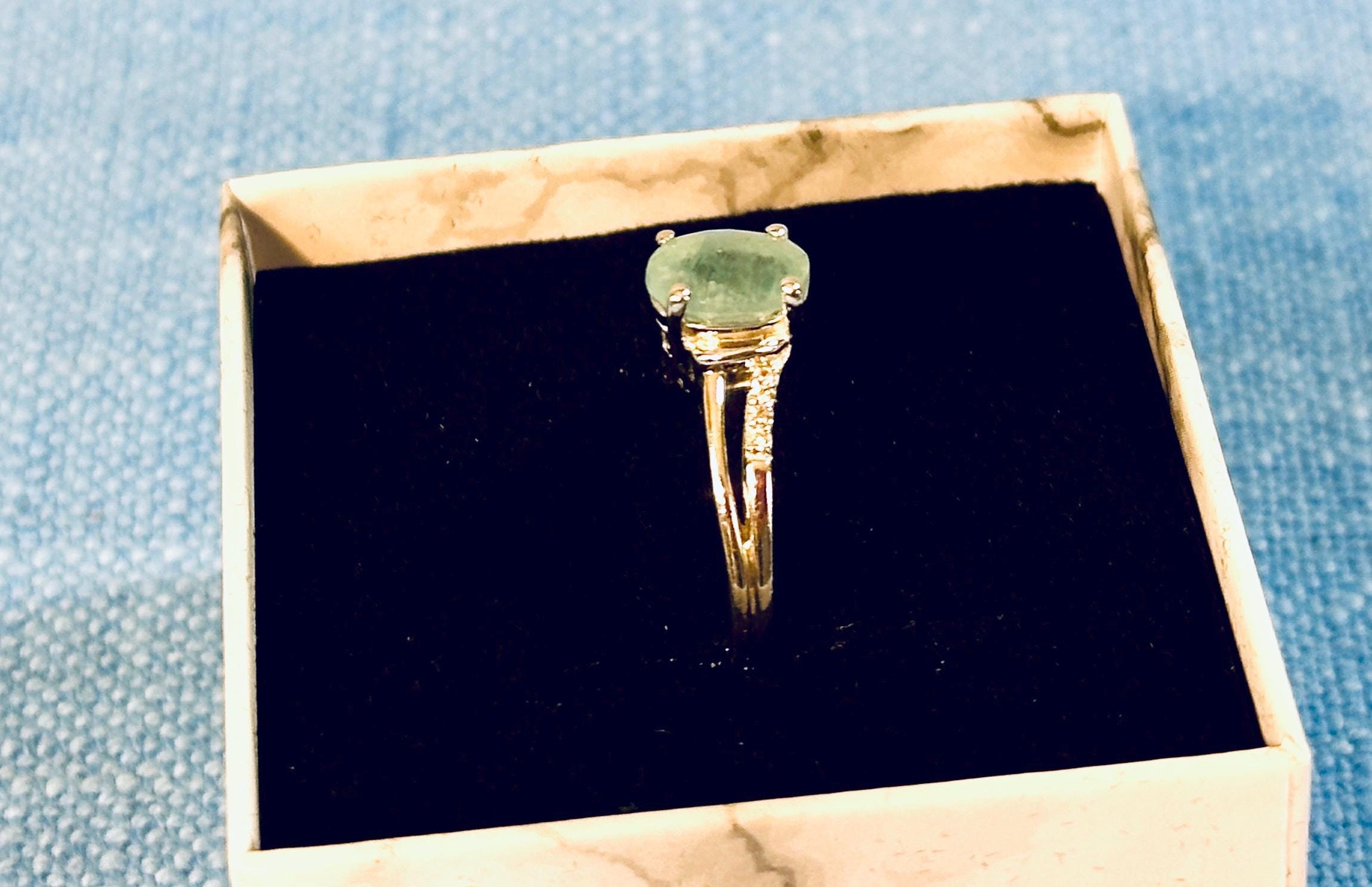 Sterling Silver and Jadite Ring size 9