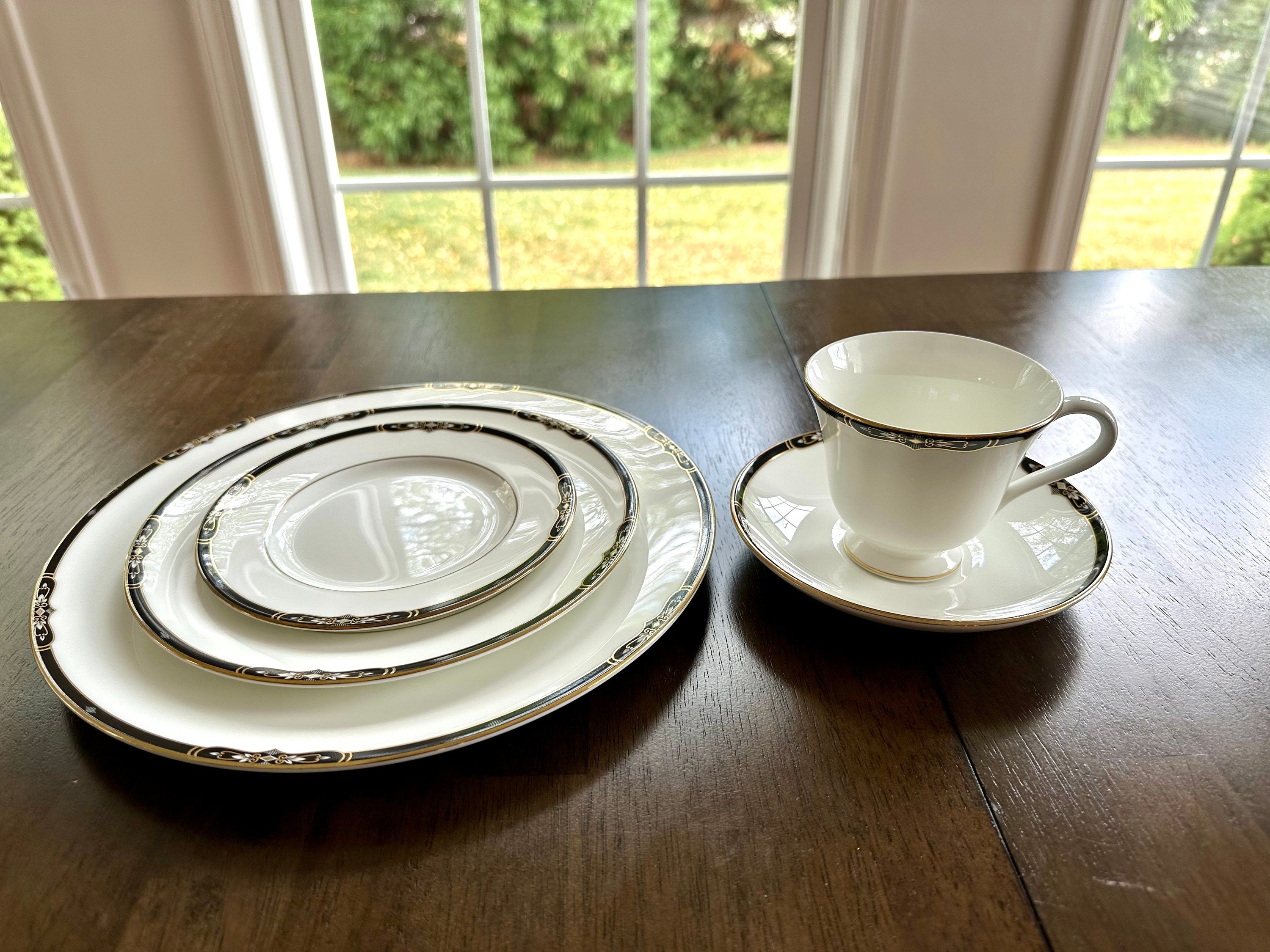 Wedgwood Preston 5 Piece Place Setting