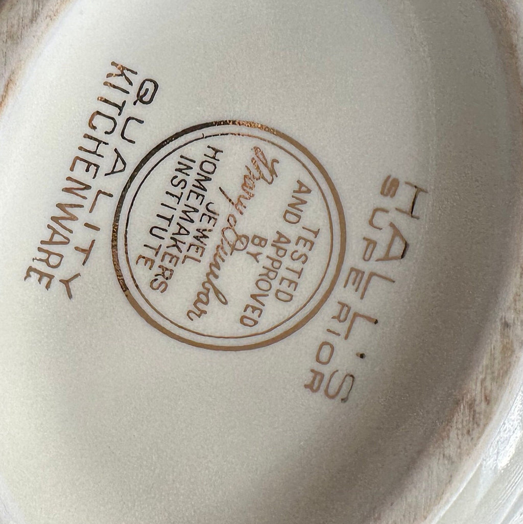 Vintage Hall Autumn Leaf Aladdin Teapot