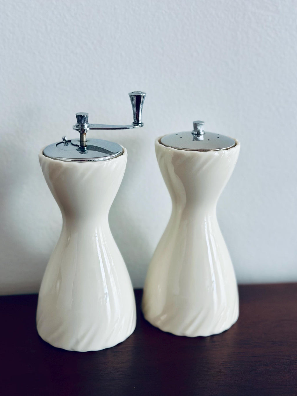 Lenox Weatherly Salt Shaker and Pepper Grinder