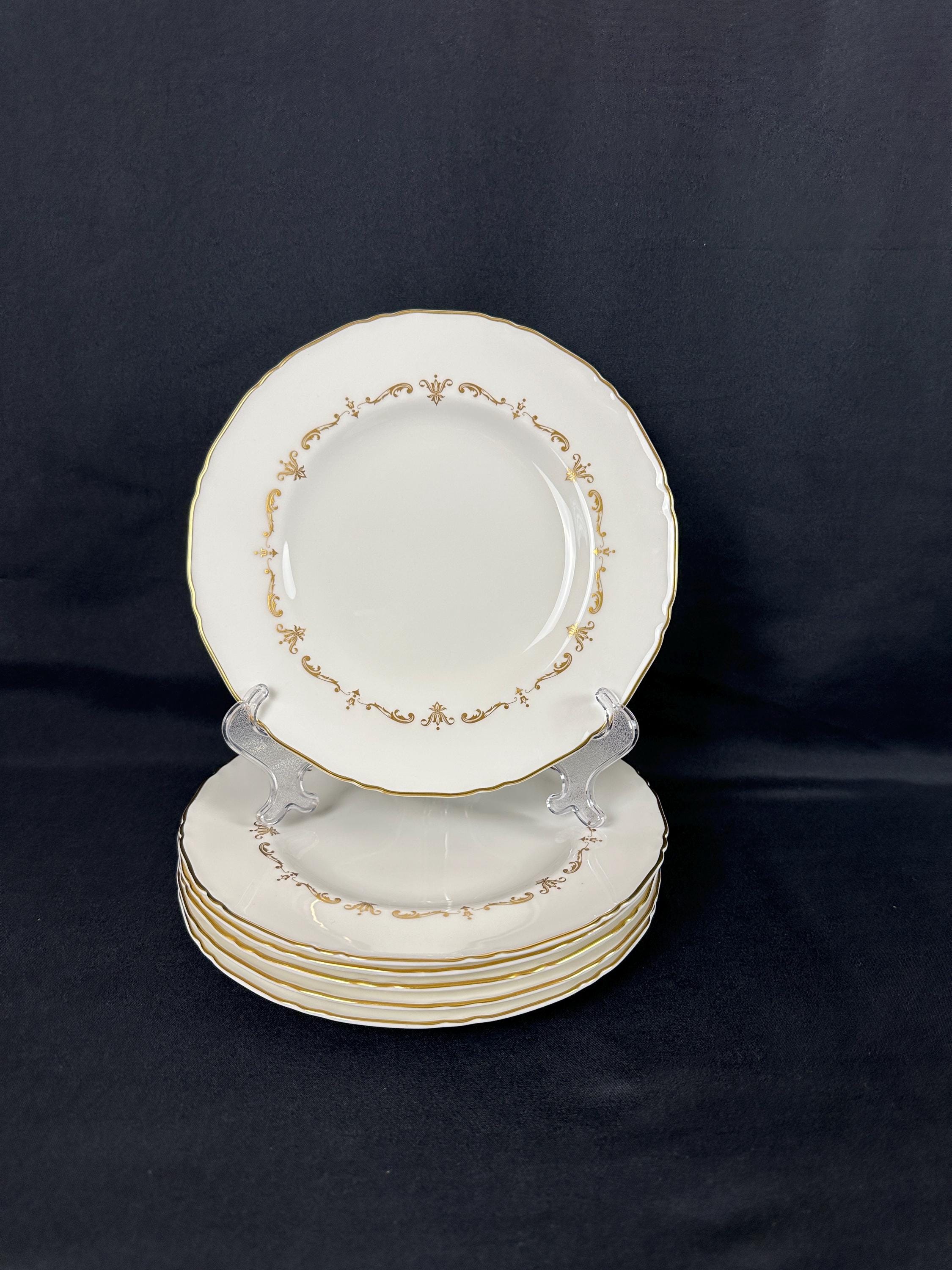 6 Royal Worcester Gold Chantilly Salad Dessert Plates