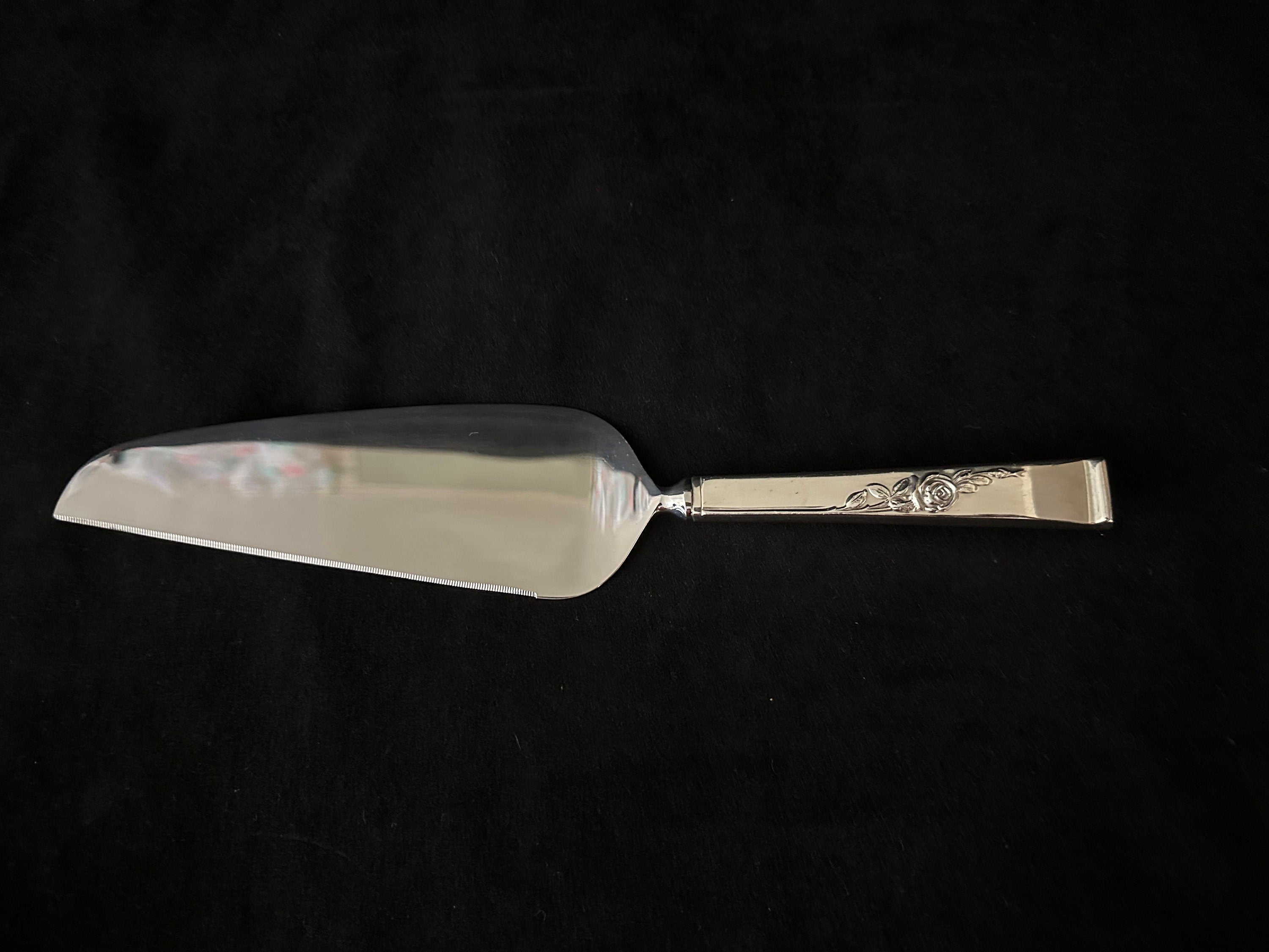 Reed and Barton Classic Rose Cake/Pie Server