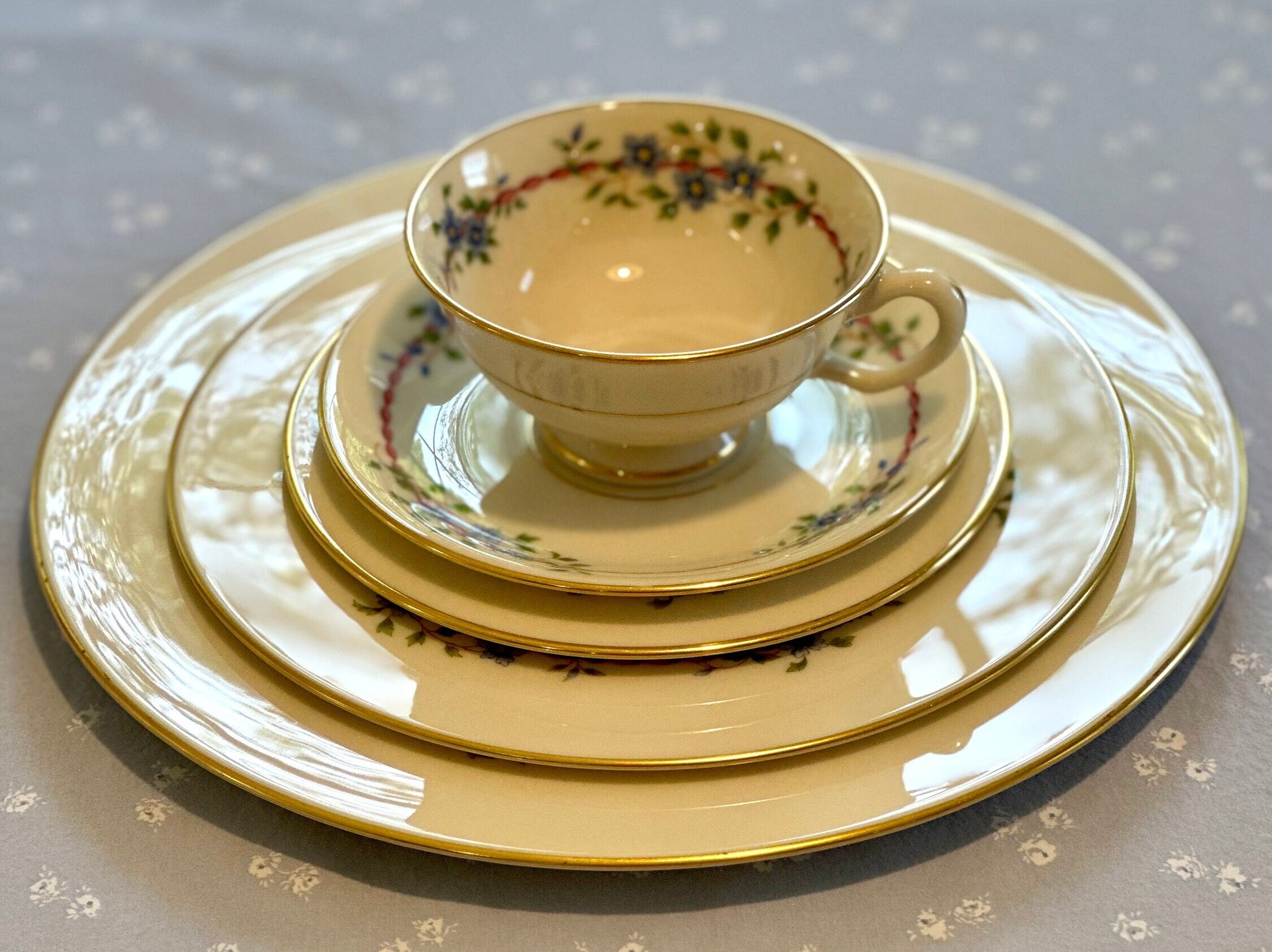 Lenox Belvidere 5 Piece Place Settings