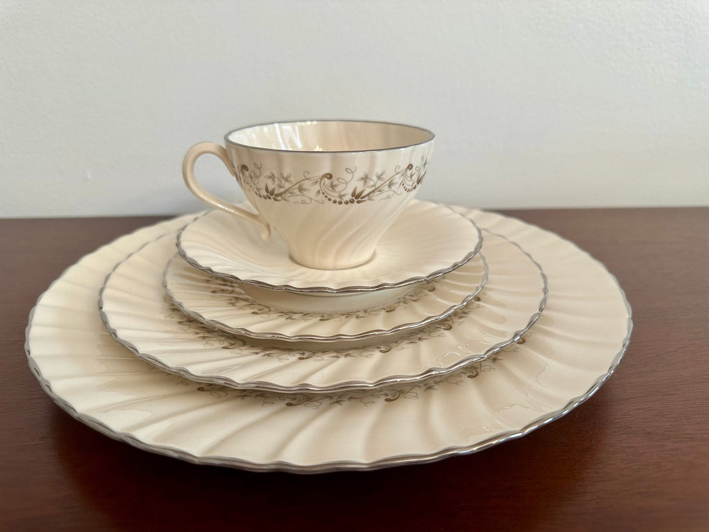 Franciscan Corinthian Masterpiece Collection service for 10