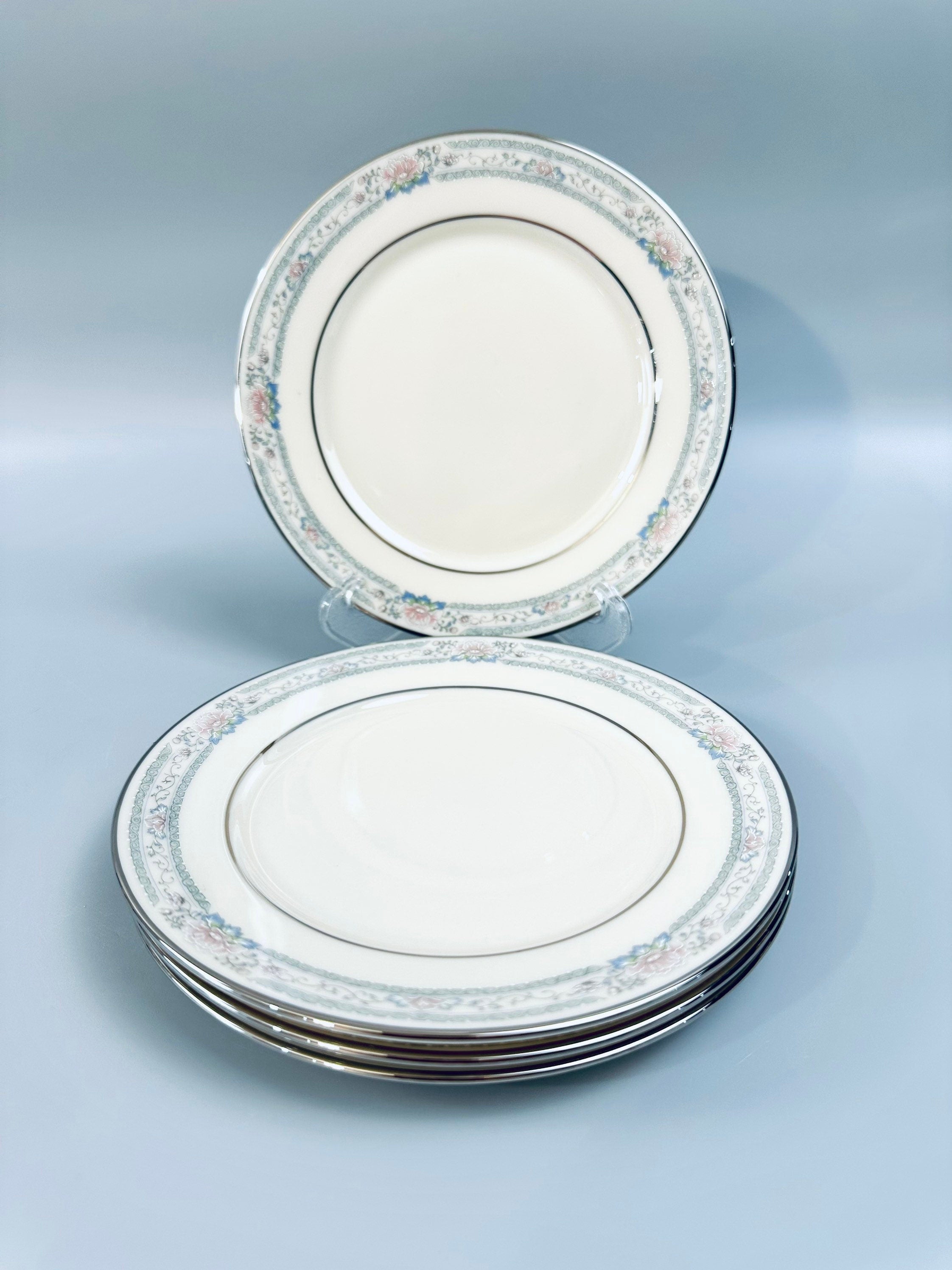 4 Lenox Charleston Bread Plates