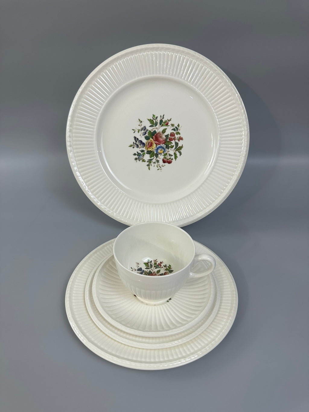 Wedgwood Conway Place Setting