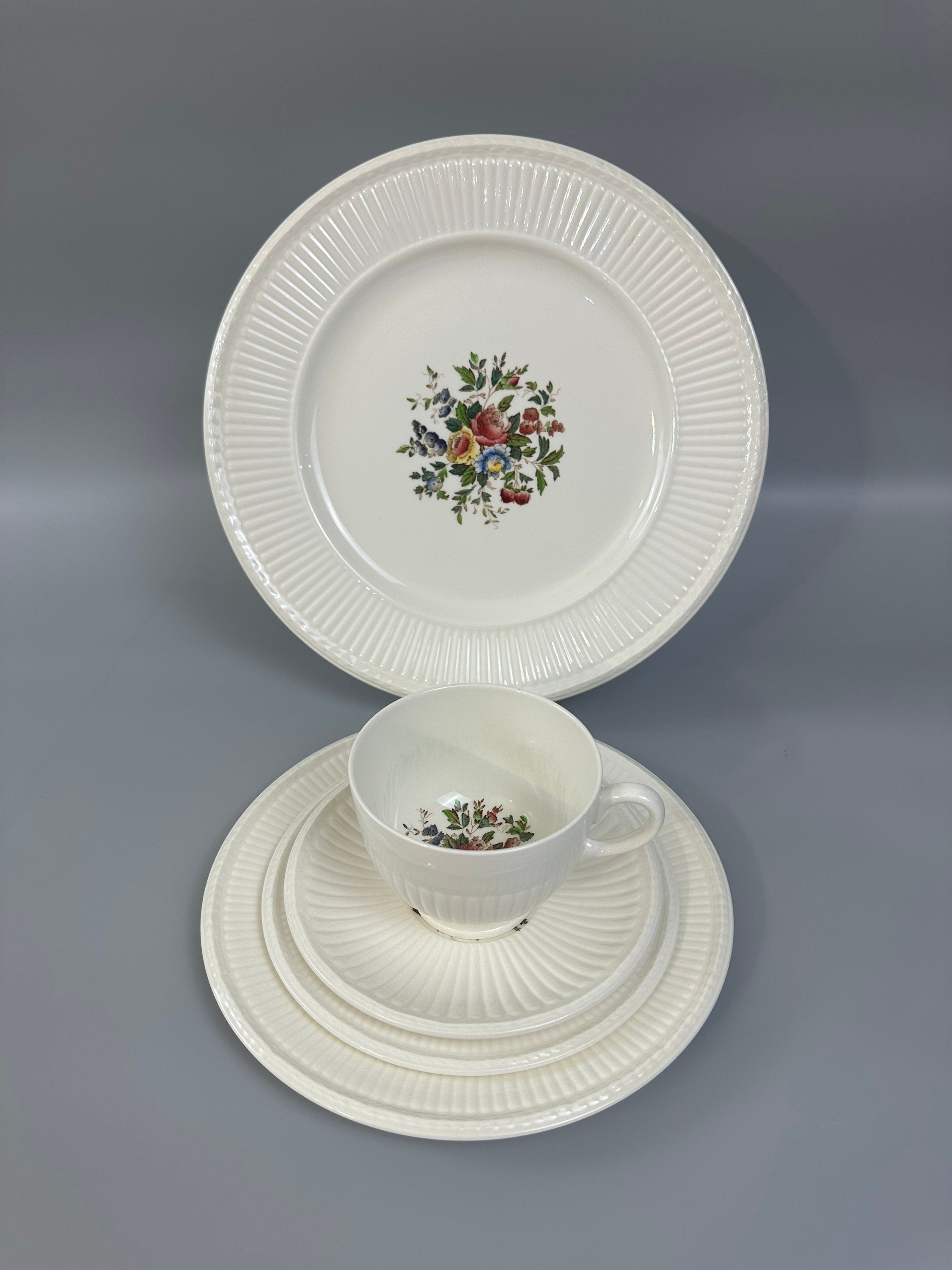 Wedgwood Conway Place Setting