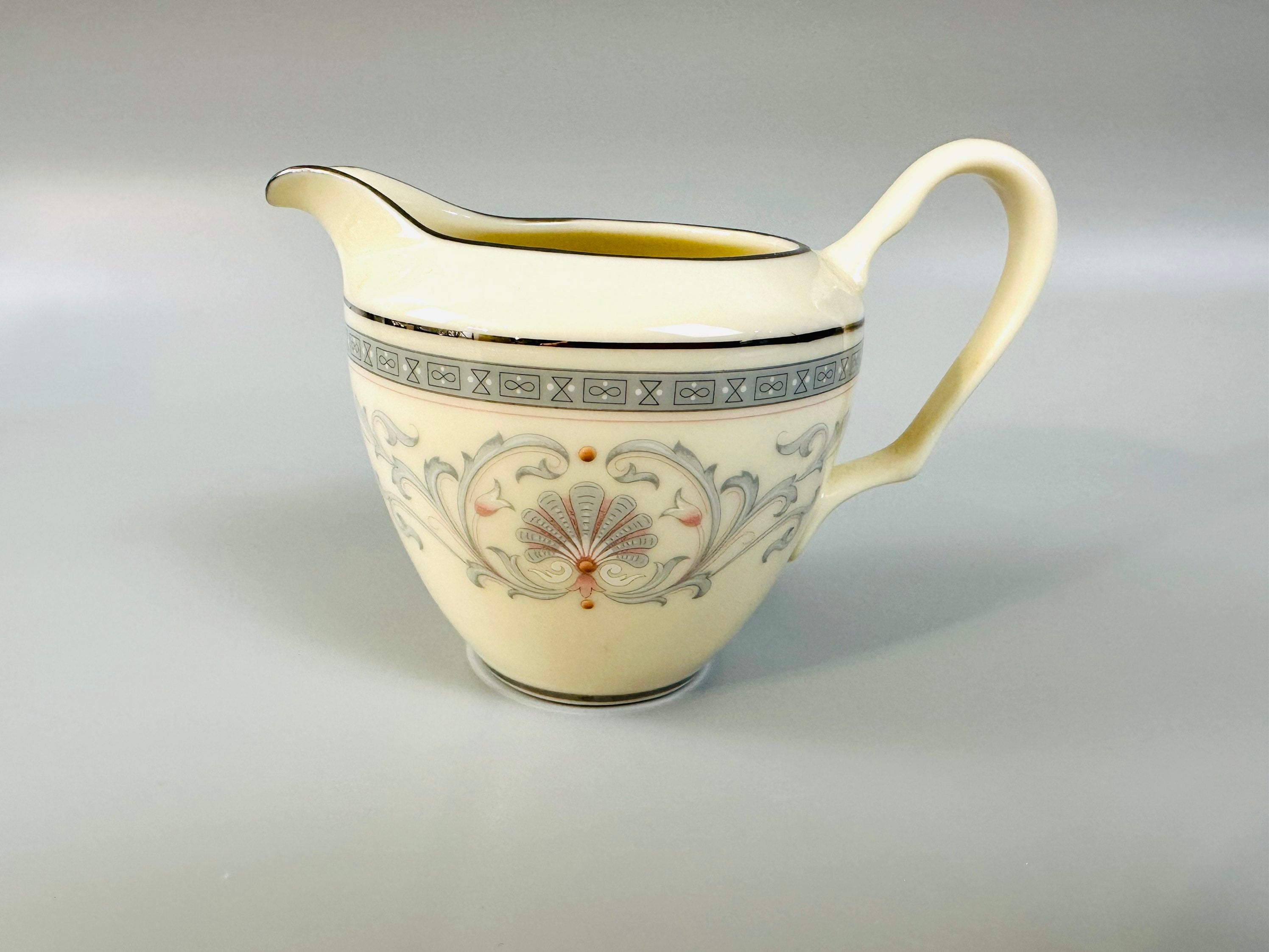 Lenox Mt. Vernon Creamer