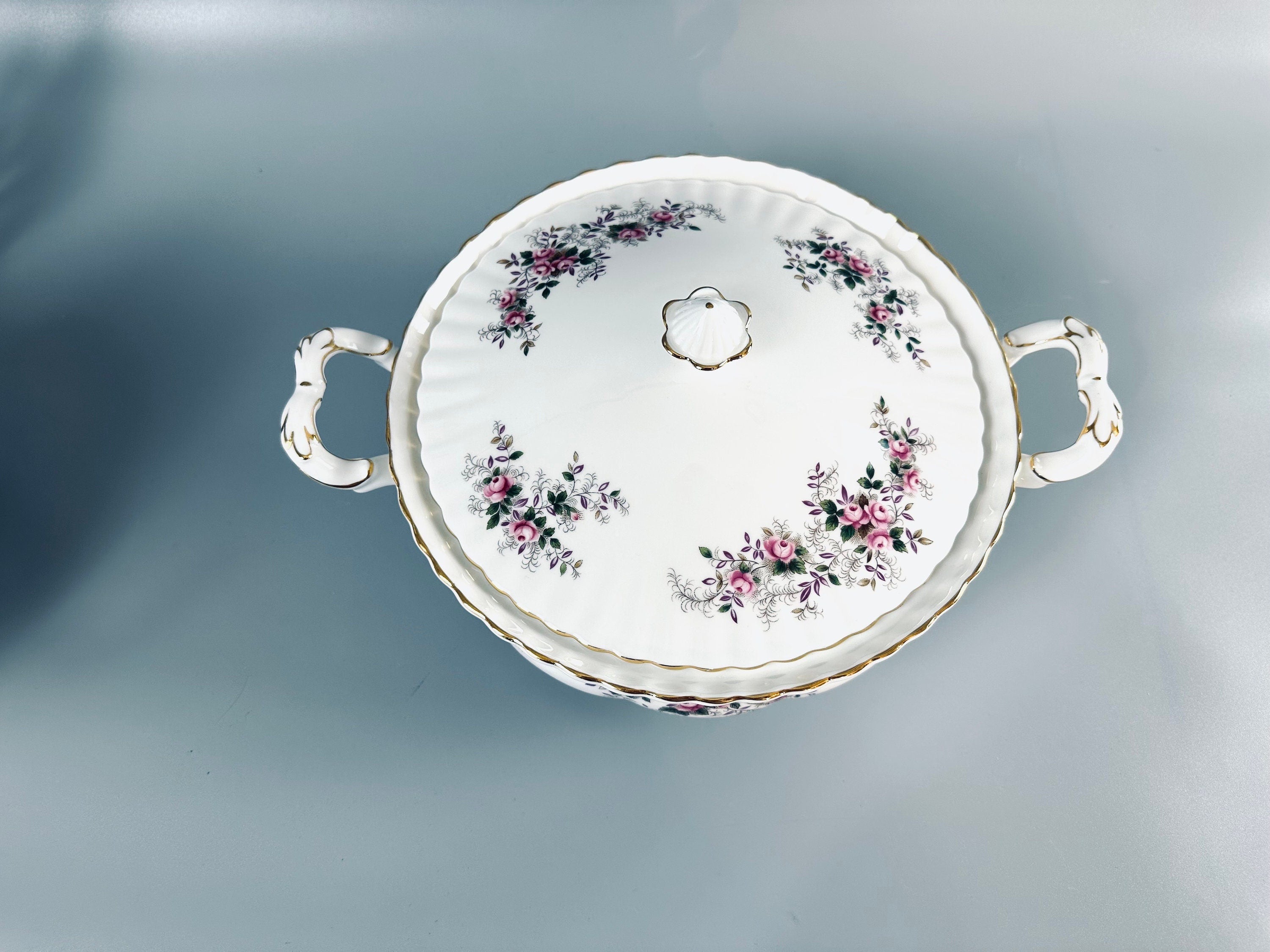 Royal Albert Lavender Rose Covered Serving Bowl
