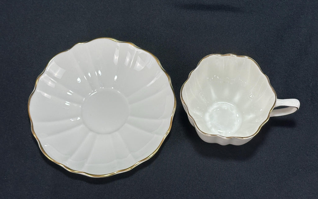 2 Old Royal Teacups and Saucers