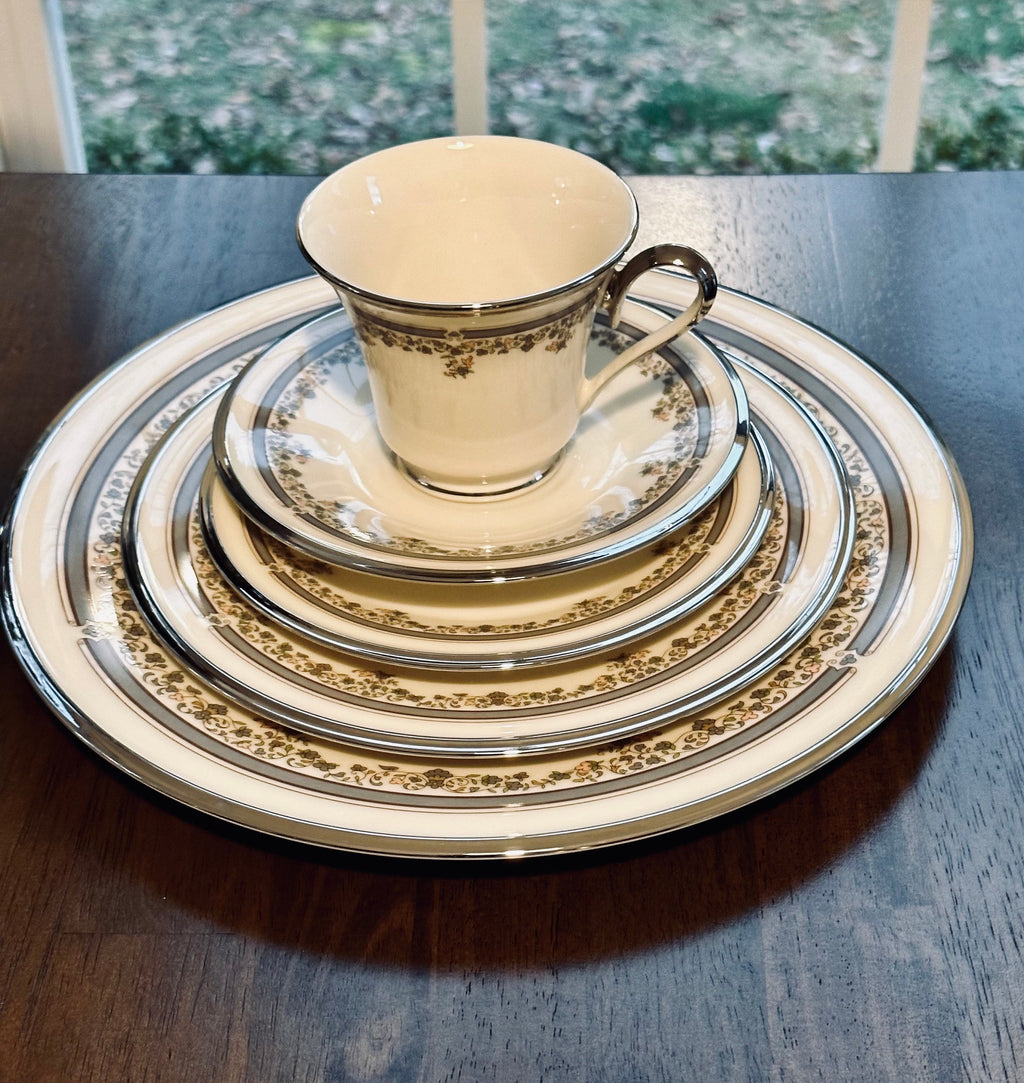 Vintage Lenox Lace Point China: 5-Piece Place Setting