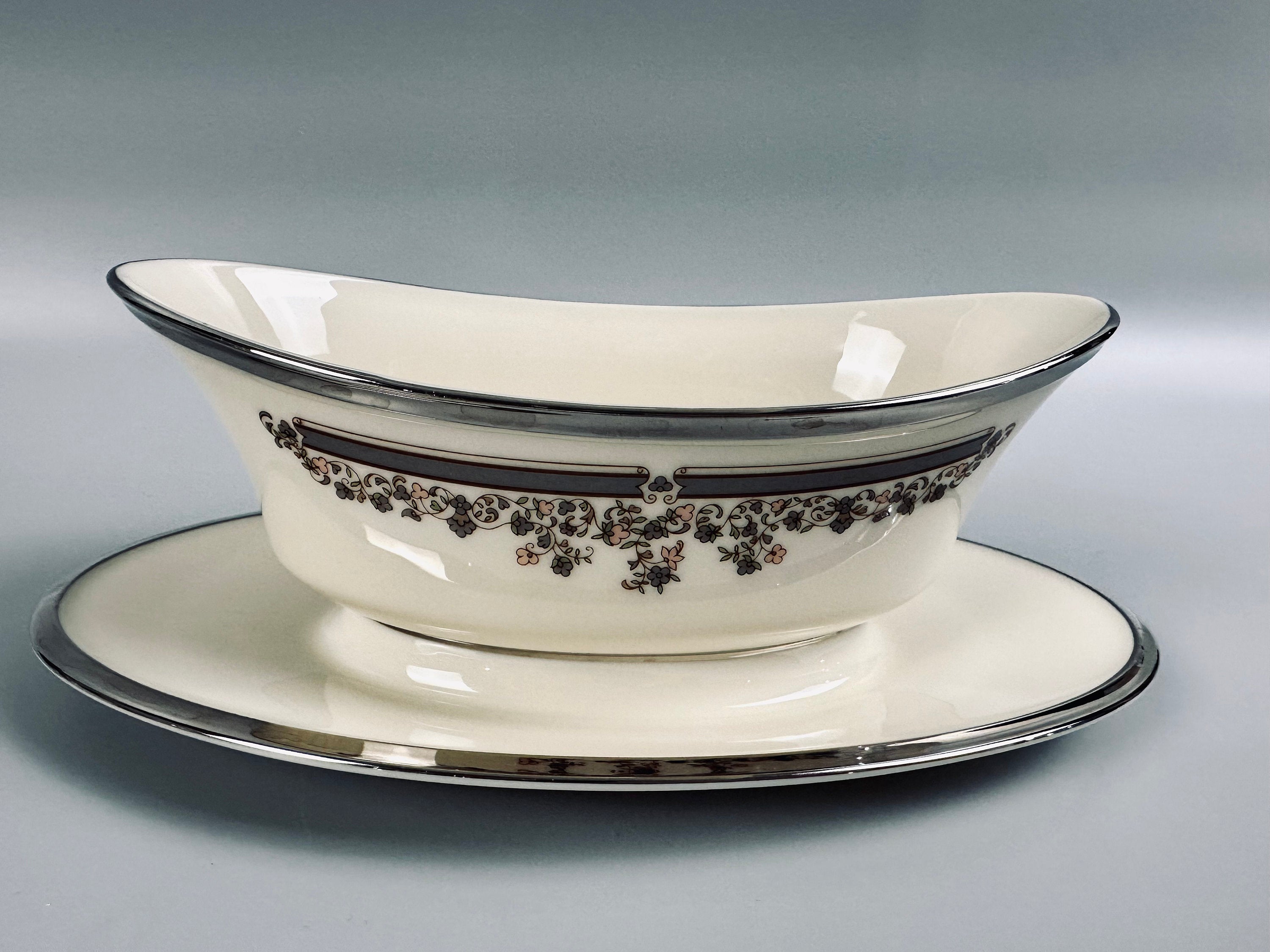 Lenox Lace Point Gravy Boat with Underplate
