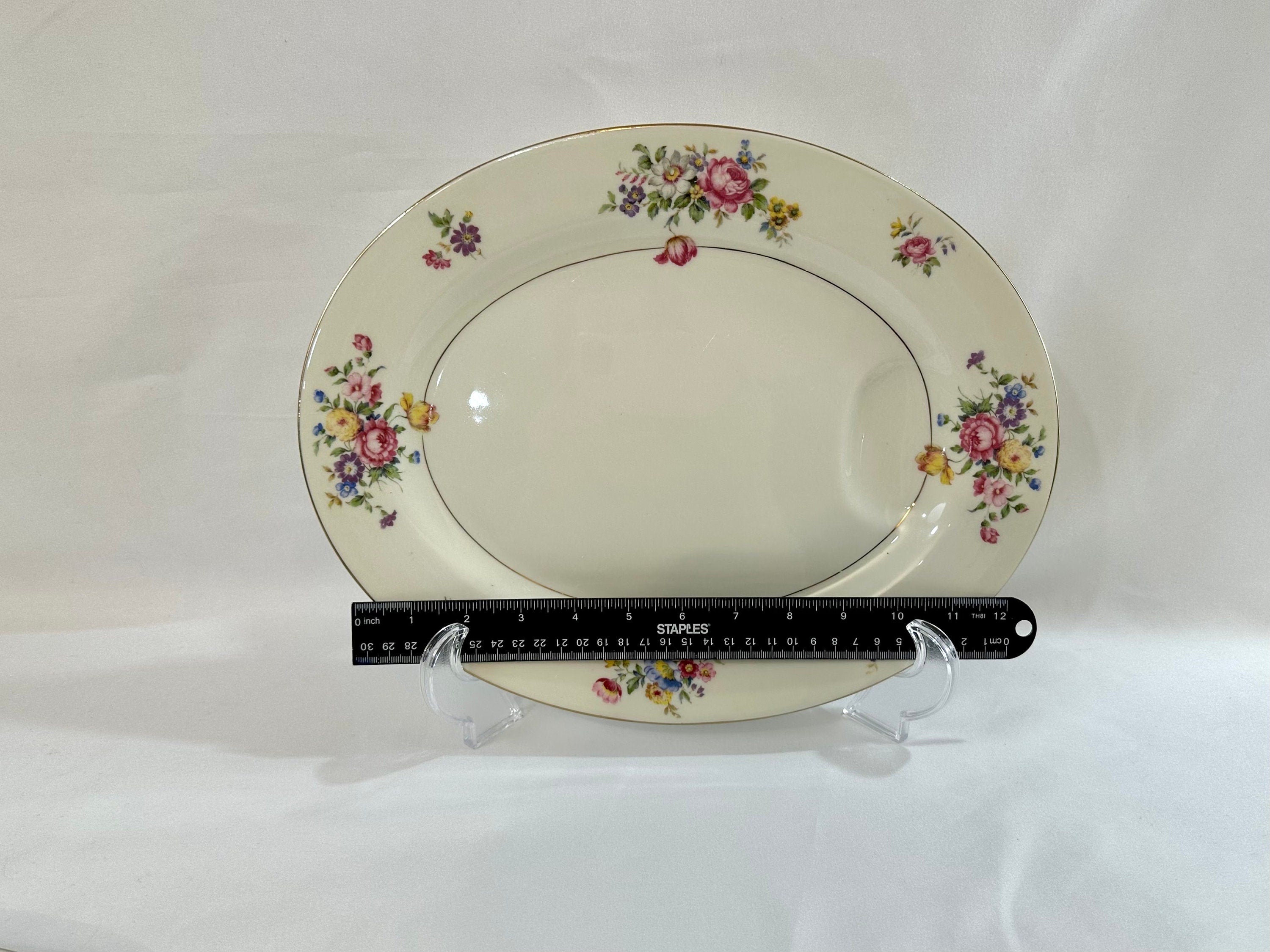 2 Theodore Haviland Pasadena Platters