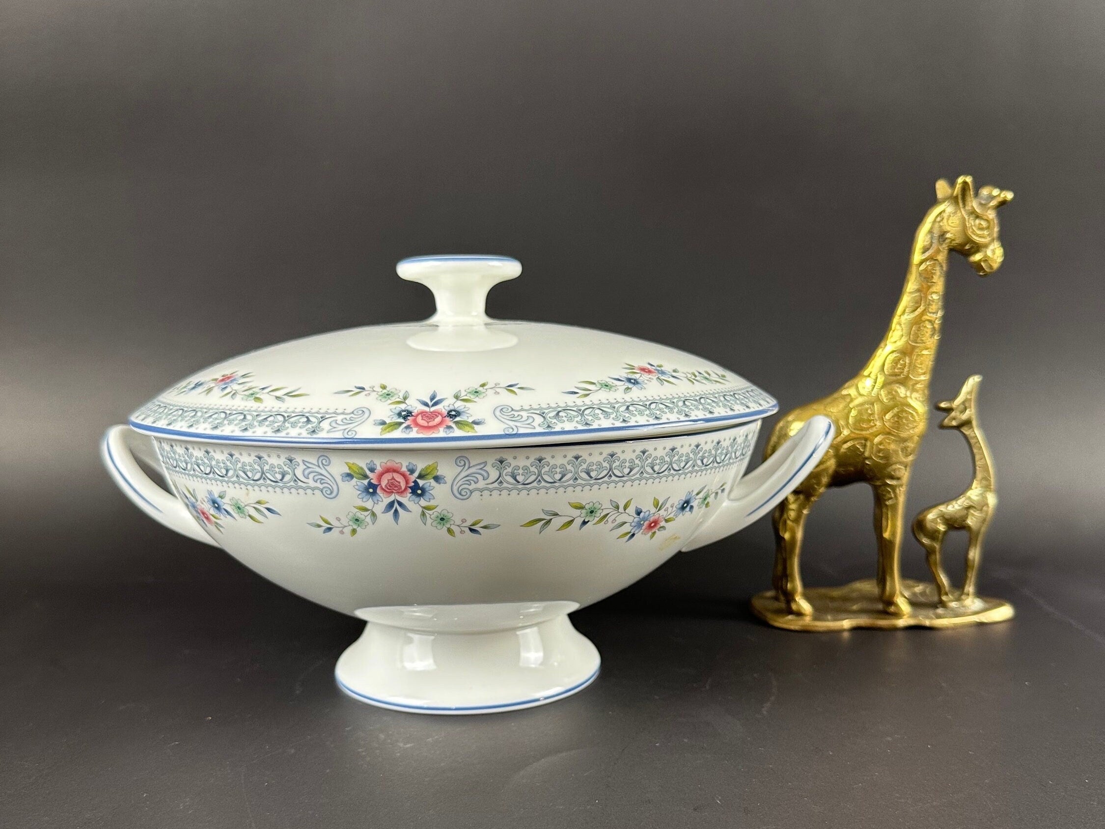 Wedgwood Covered Round Serving Bowl in Rosedale Pattern