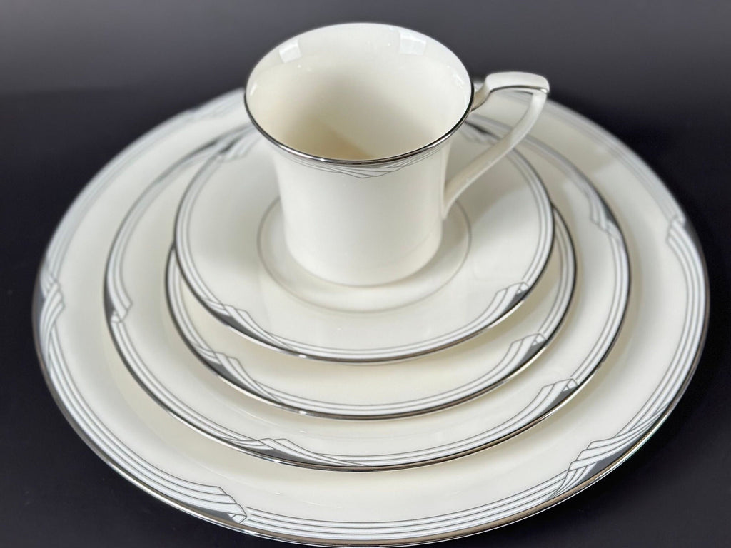 Noritake Sterling Cove 5 Piece Place Setting