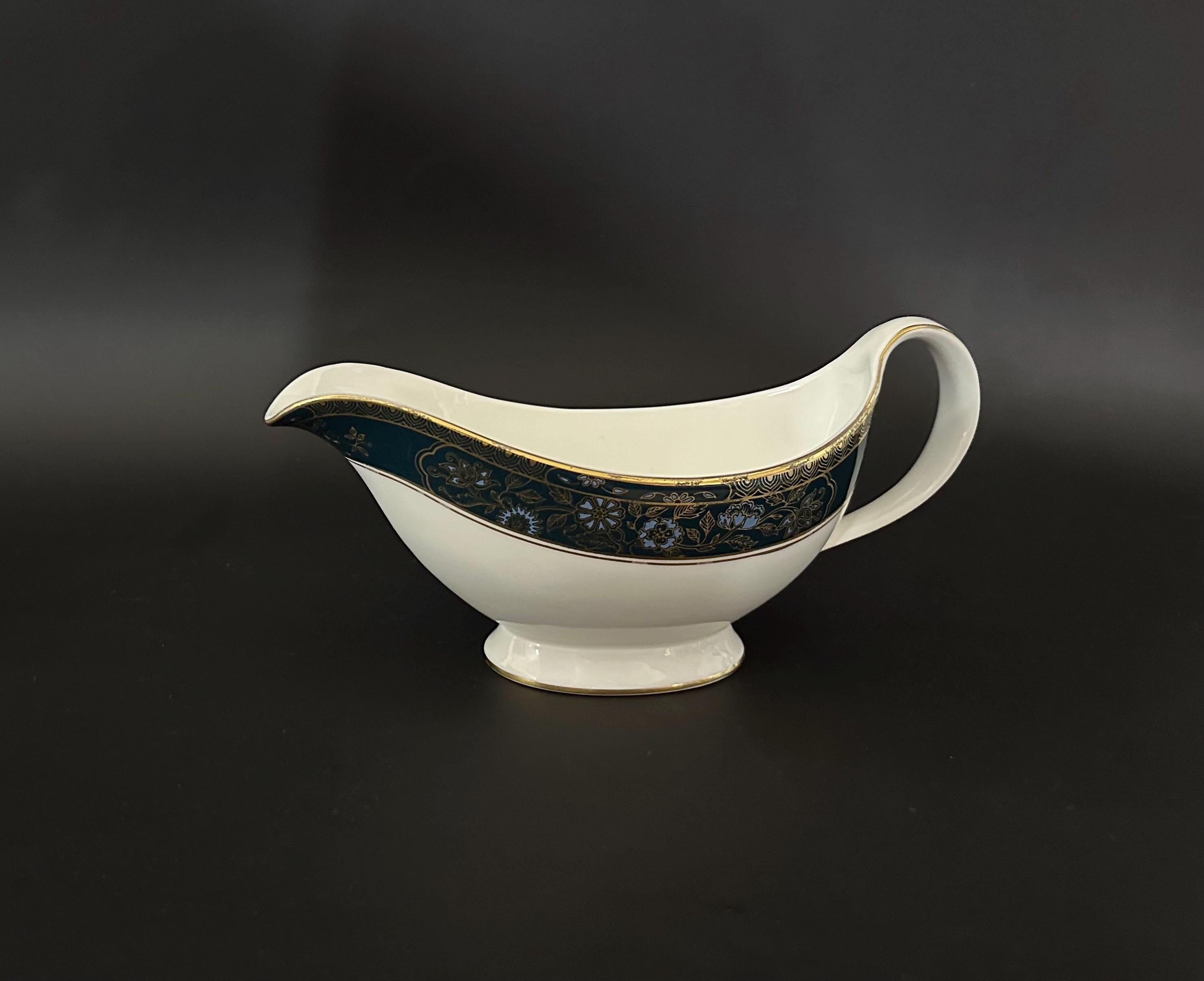 Royal Doulton Carlyle Gravyboat