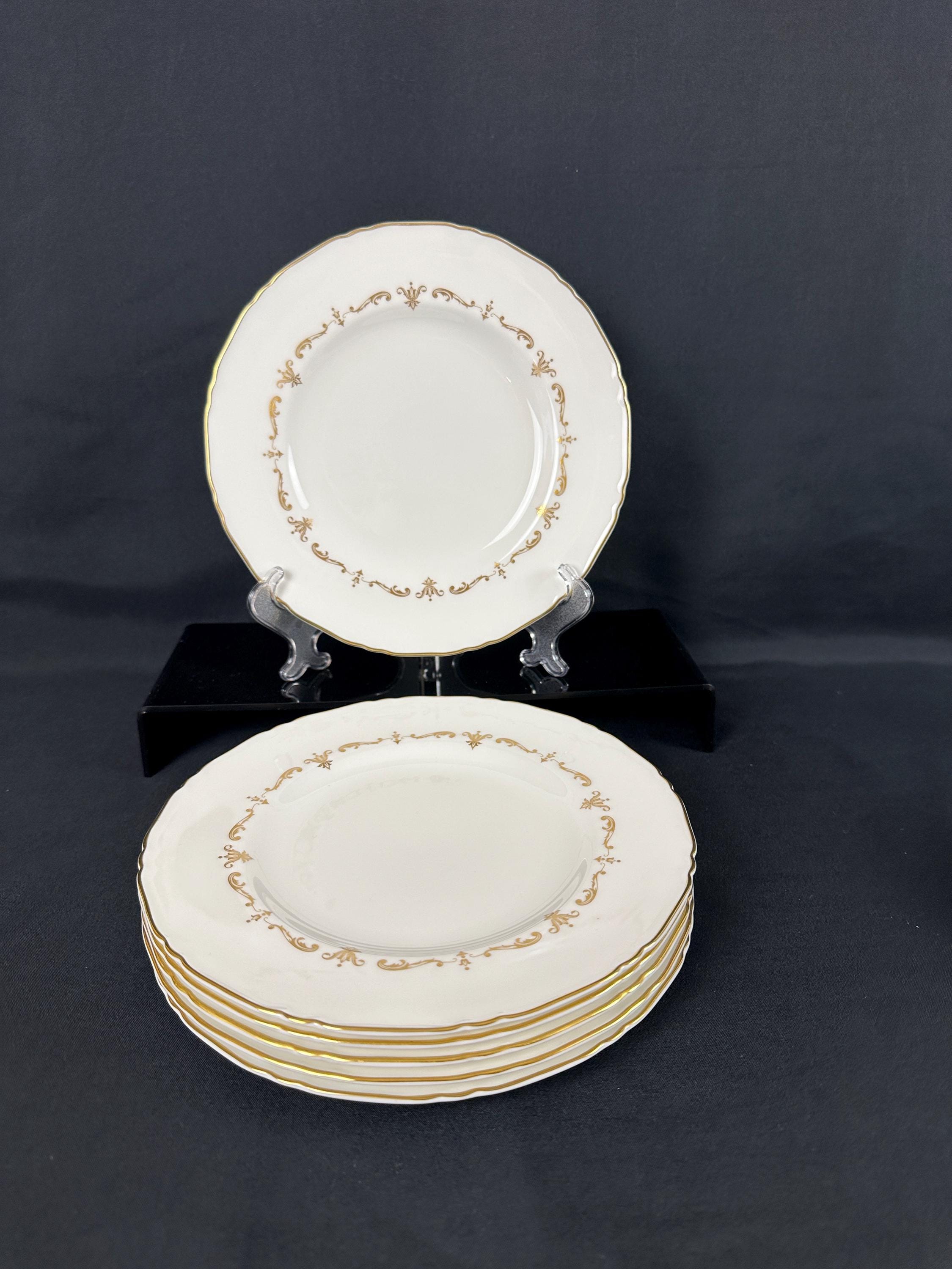 6 Royal Worcester Gold Chantilly Salad Dessert Plates