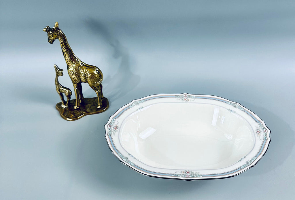 Noritake Rothschild Oval Serving Bowl