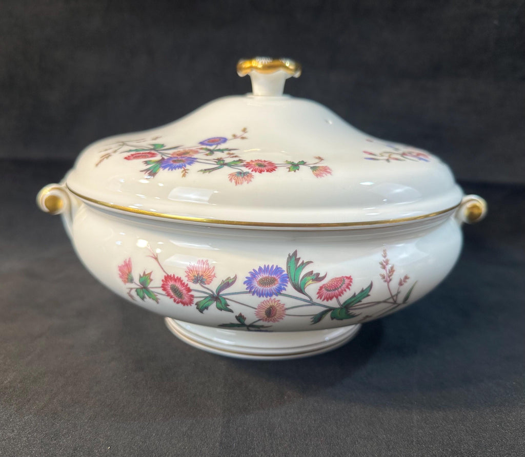 Wedgwood Devon Sprays Covered Serving Bowl