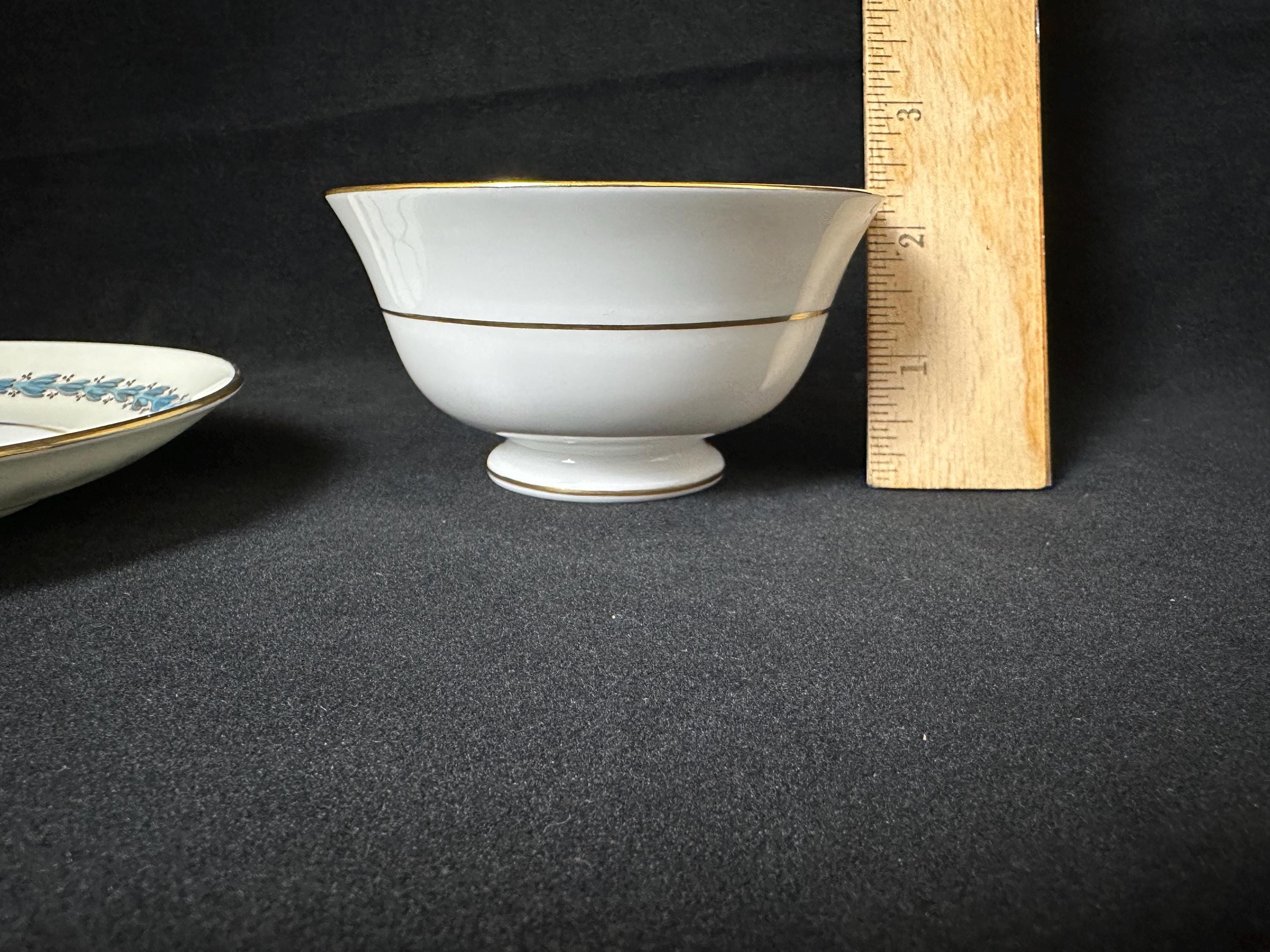 3 Wedgwood Appledore Teacups and Saucers