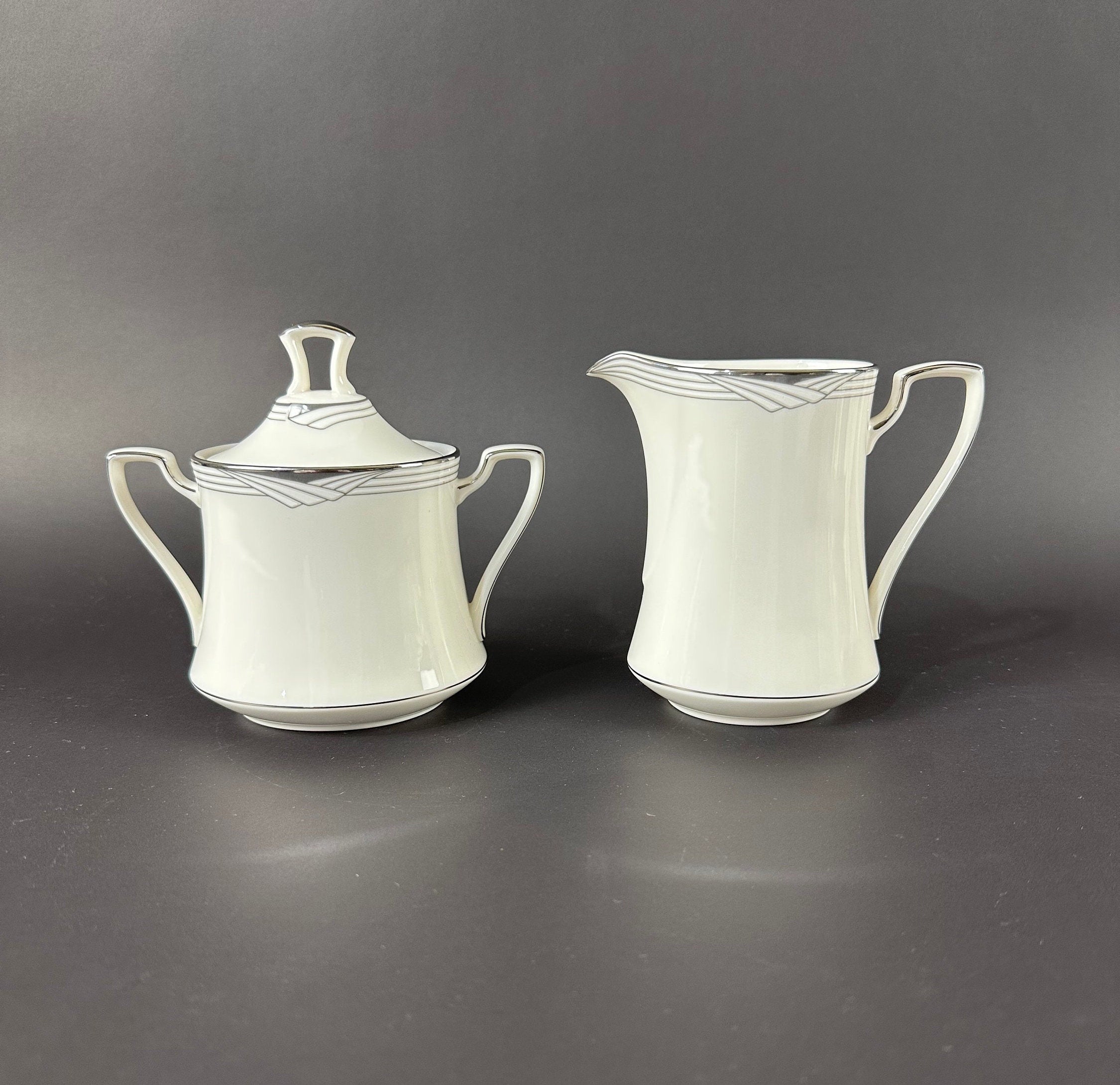 Noritake Sterling Cove Creamer and Lidded Sugar Bowl