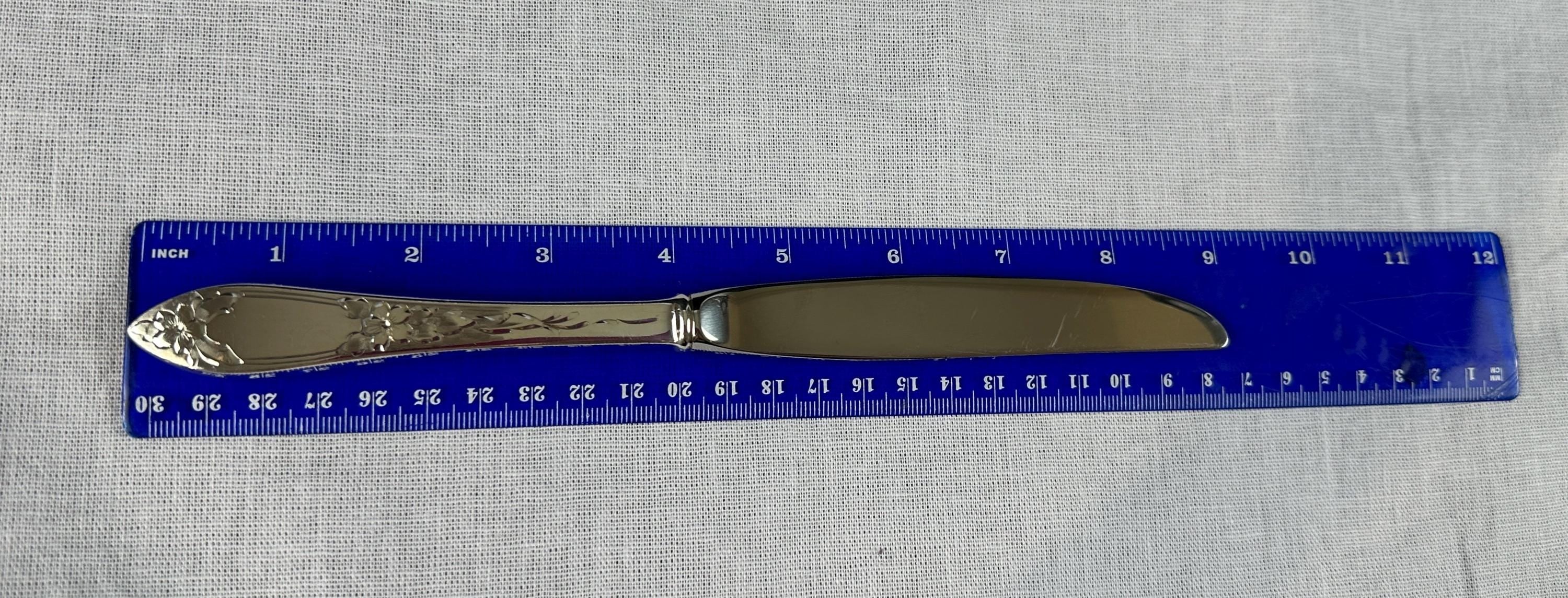 Stieff Lady Clare Sterling Place Knives