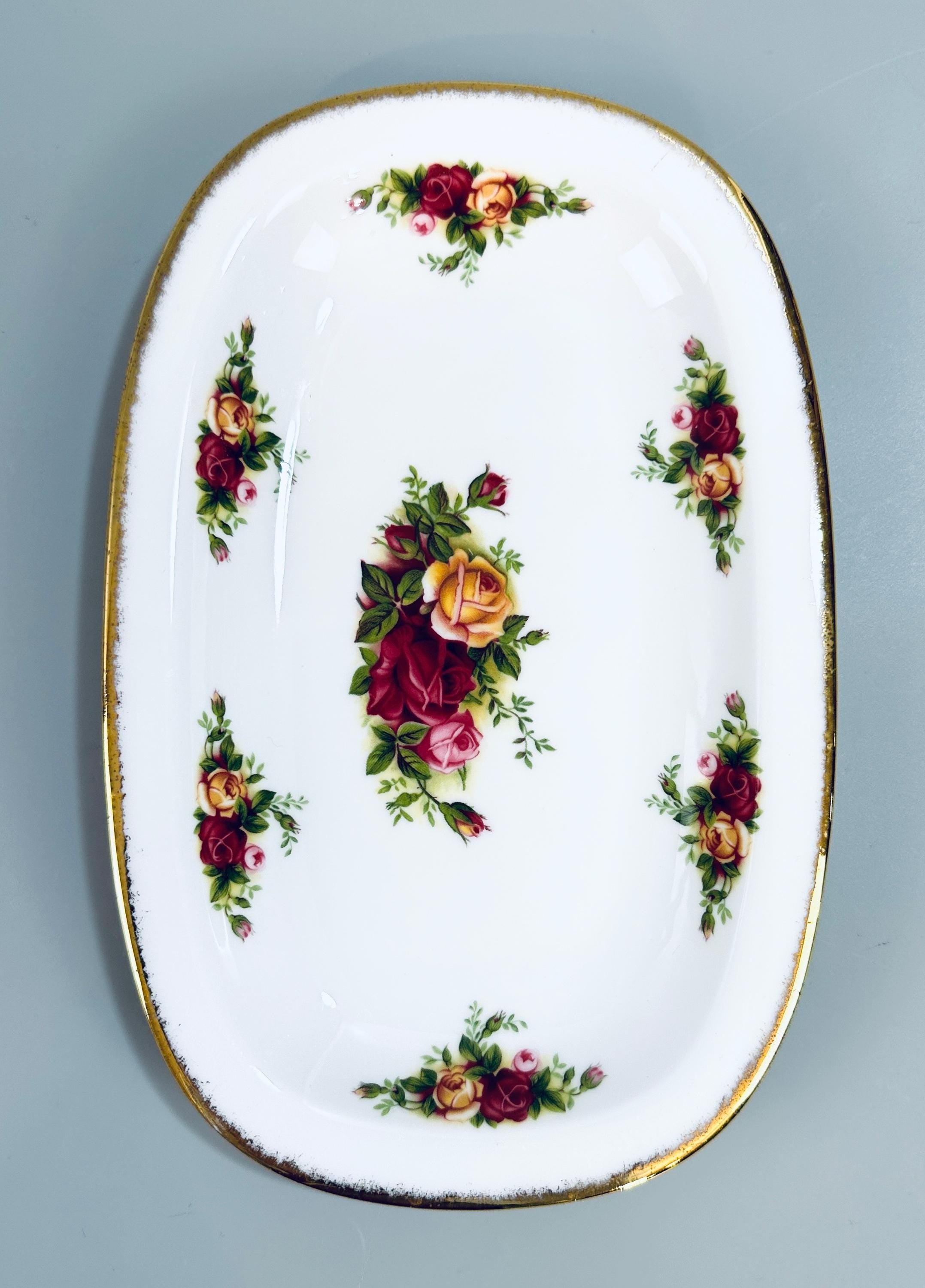 2 Old Country Roses Serving Trays by Royal Albert