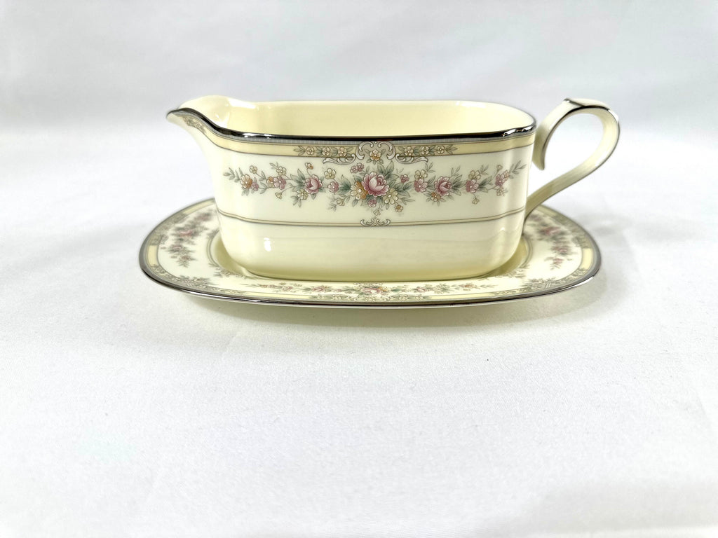 Noritake Shenandoah Gravy Boat and Underplate/Butter Dish