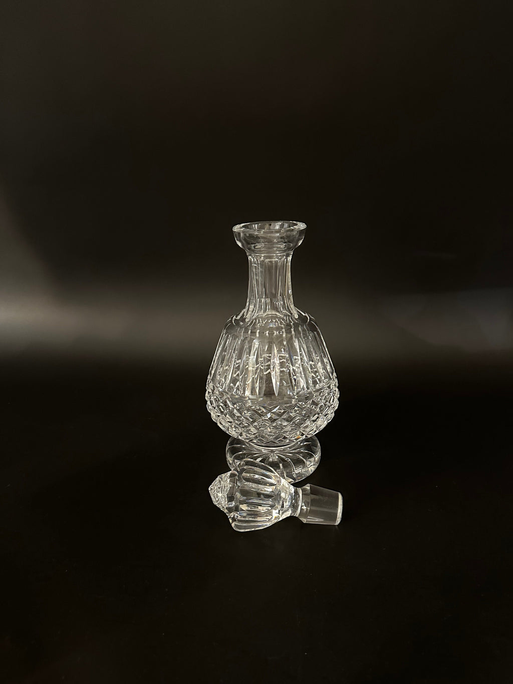 Waterford Maeve Cut Crystal Decanter & Stopper