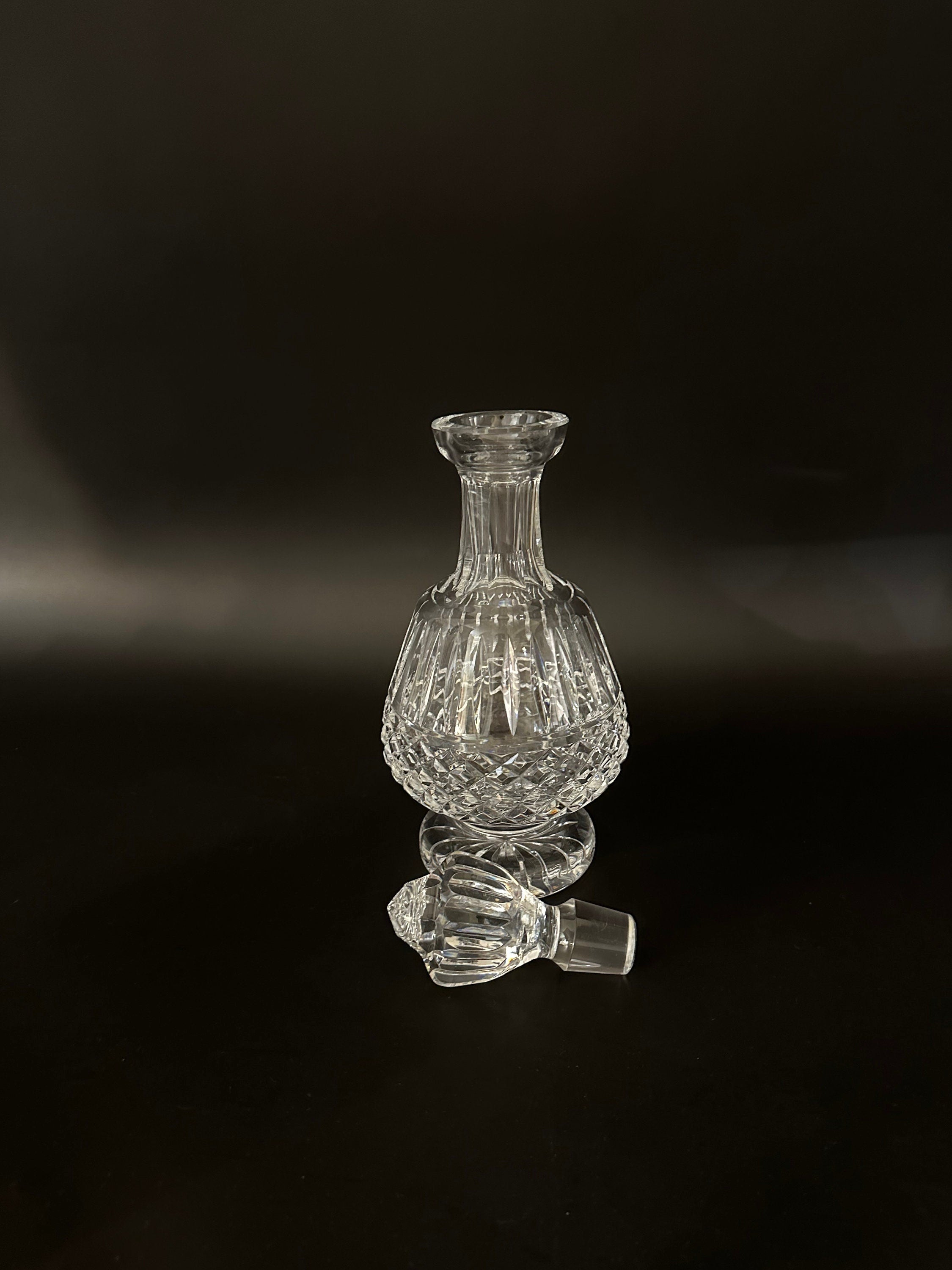 Waterford Maeve Cut Crystal Decanter & Stopper