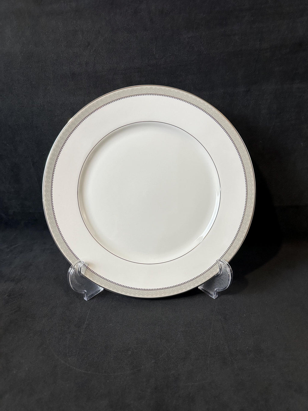 Mikasa Platinum Crown Round Serving Platter Chop Plate