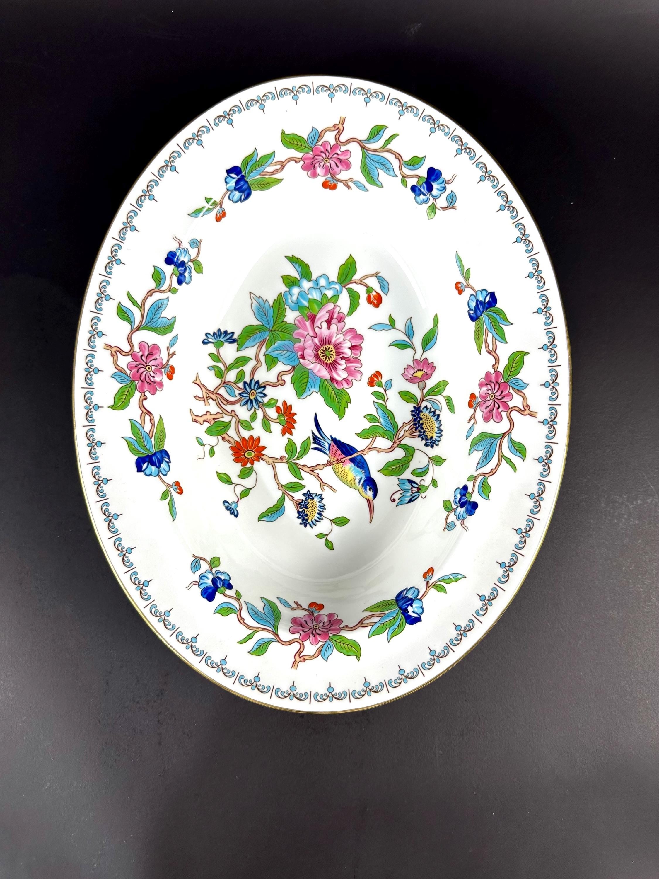 A 10 3/4” Aynsley Pembroke  Oval Serving Bowl