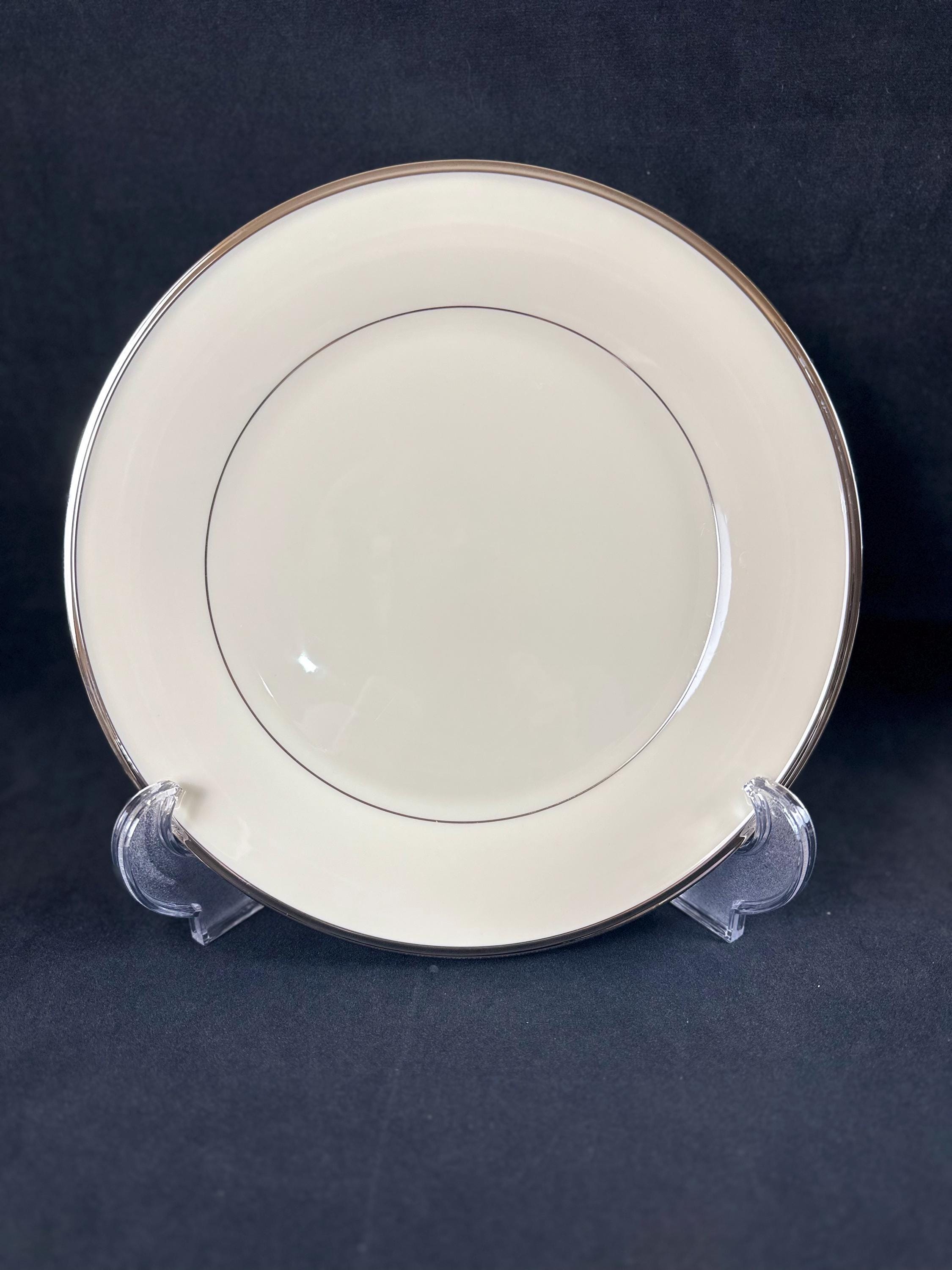 2 Lenox Solitaire Dinner Plates
