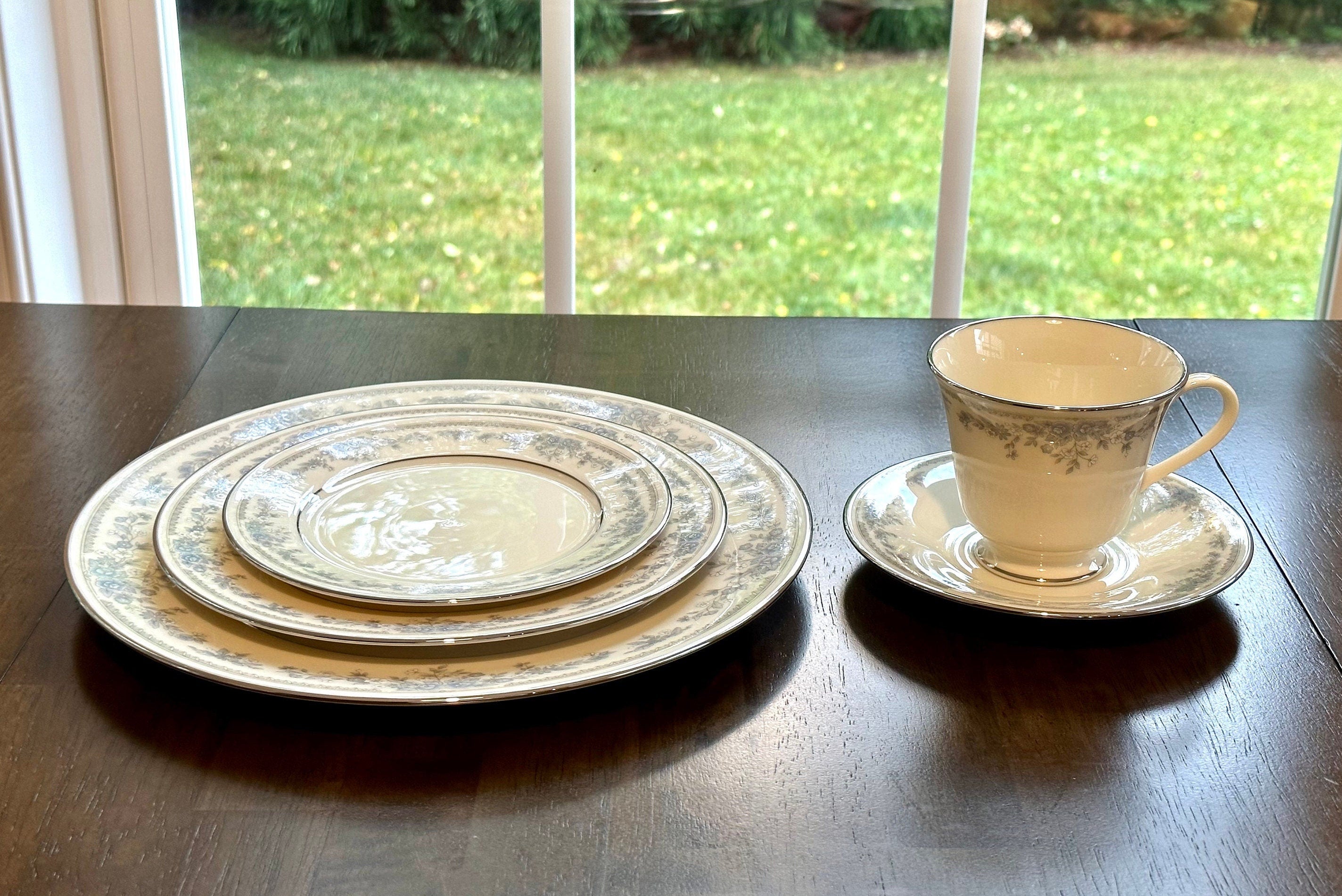 Lenox Reverie 5 Piece Place Settings