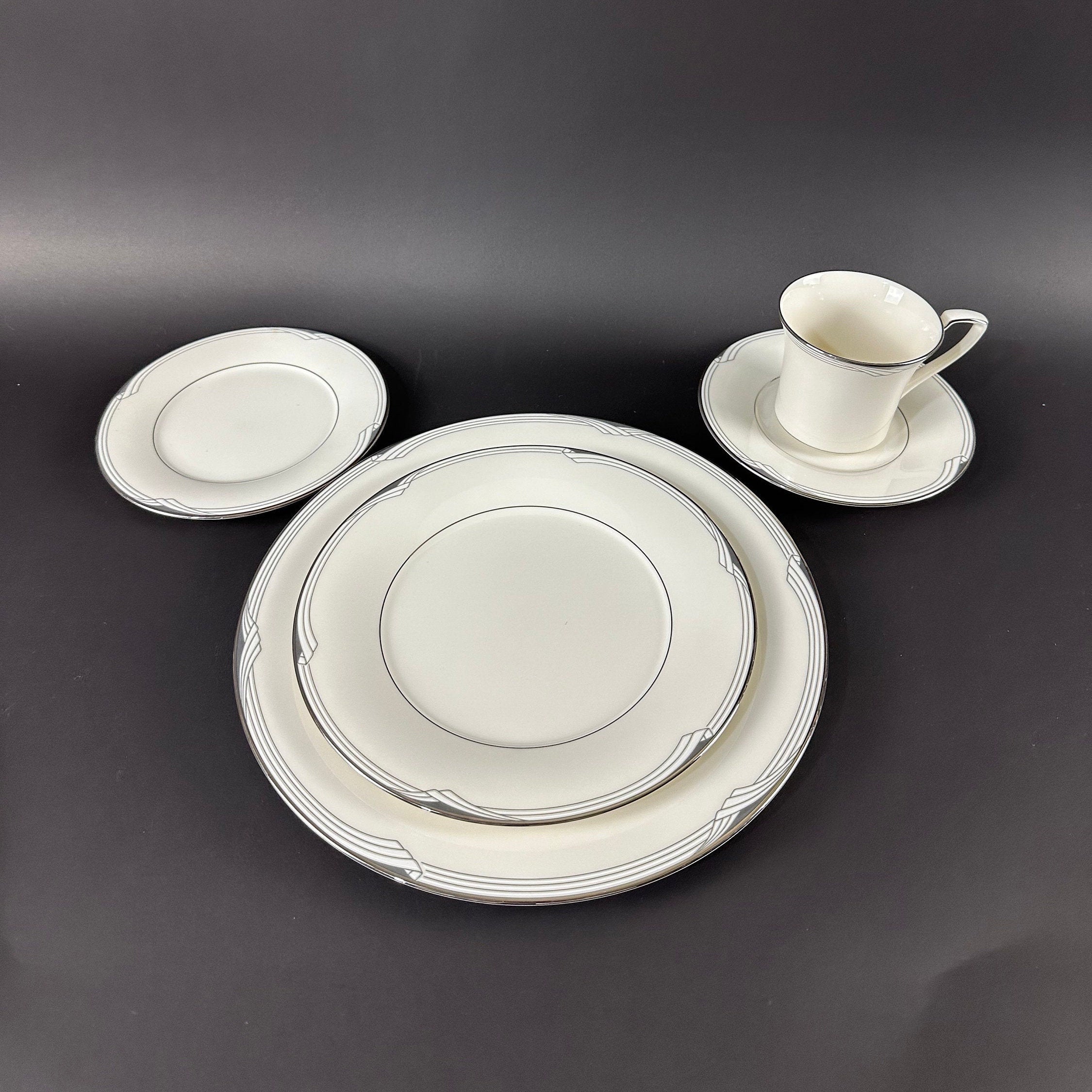 Noritake Sterling Cove 5 Piece Place Setting