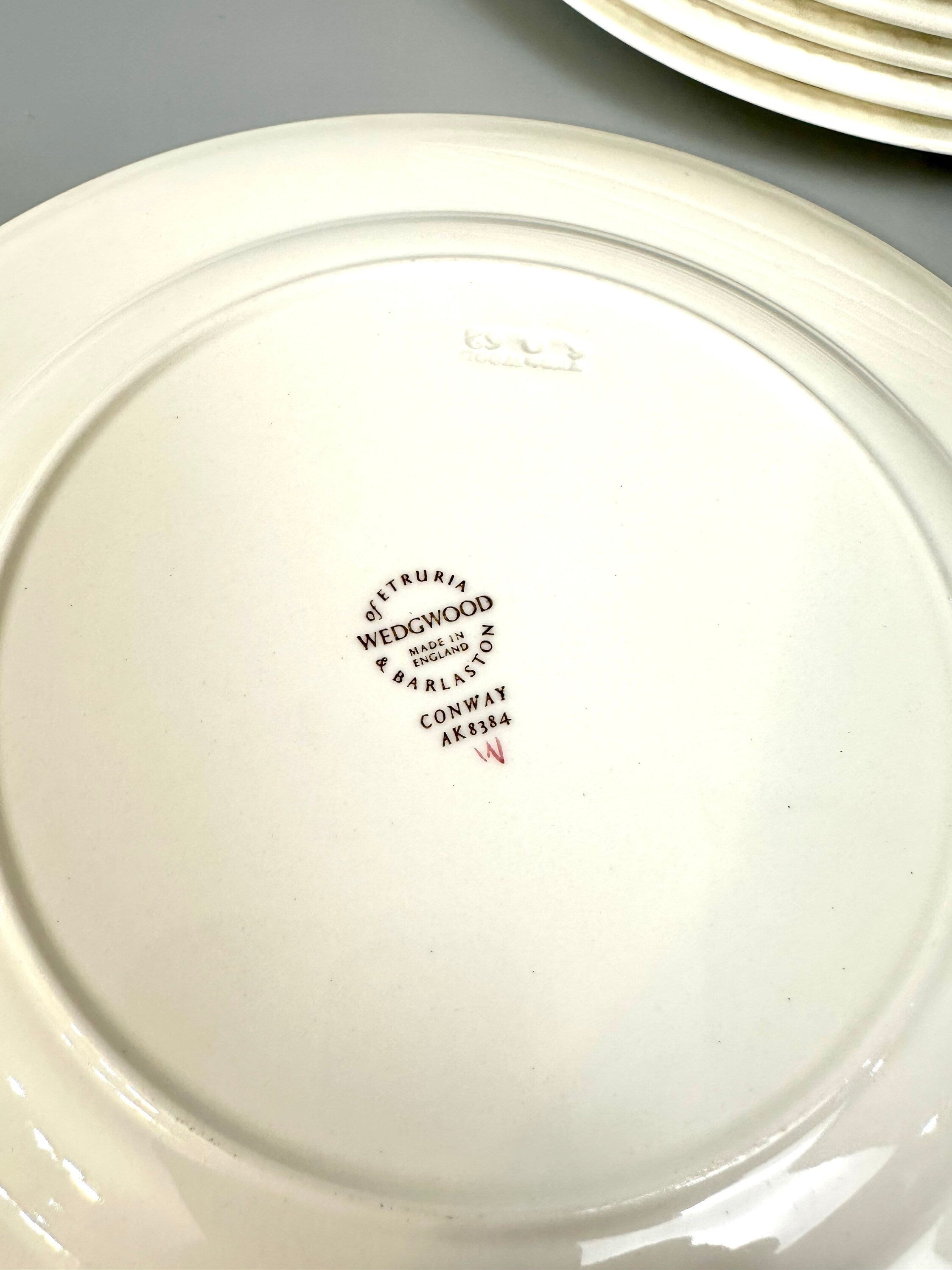 6 Wedgwood Conway Salad Plates