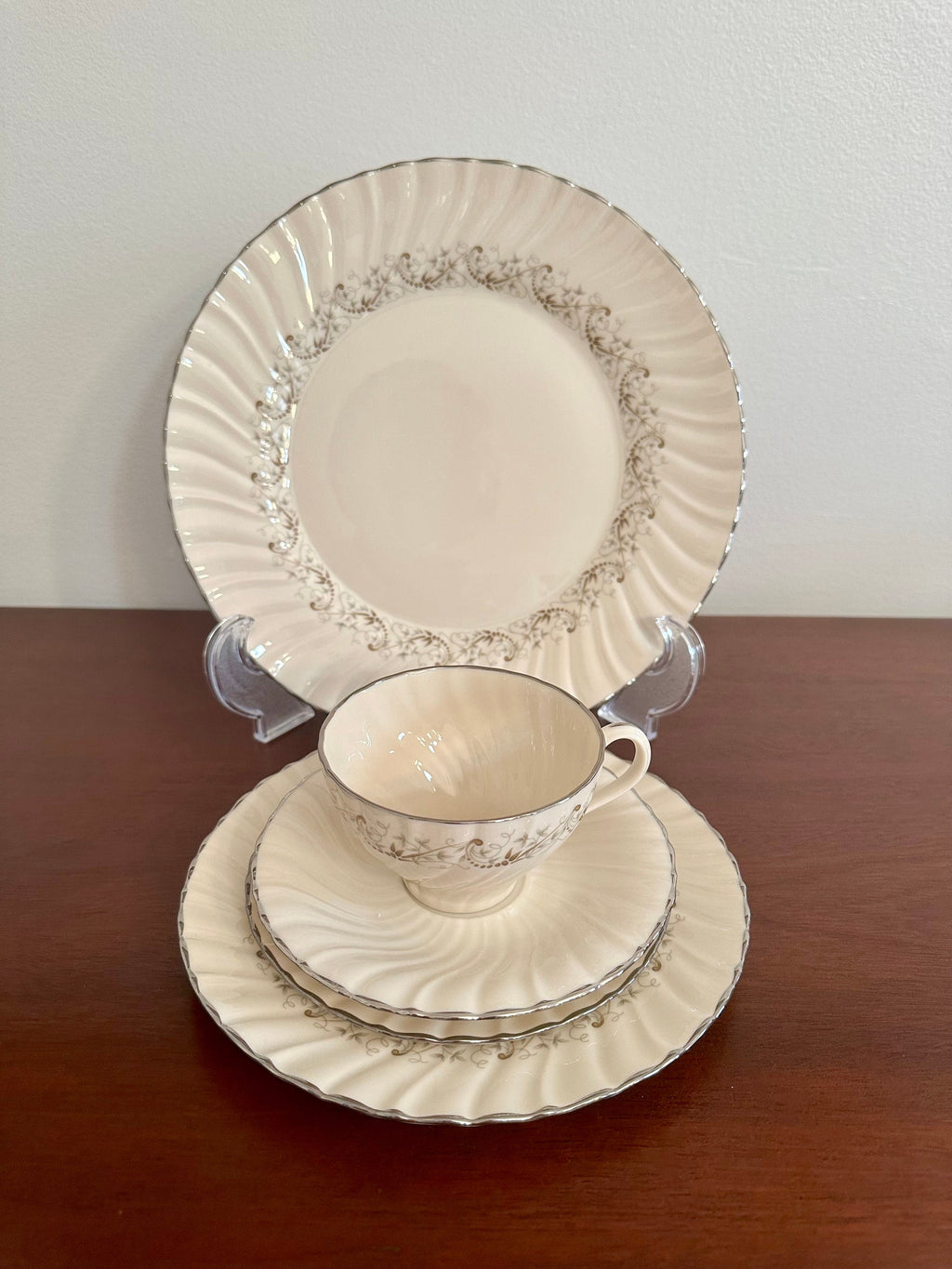 Franciscan Corinthian Masterpiece Collection service for 10