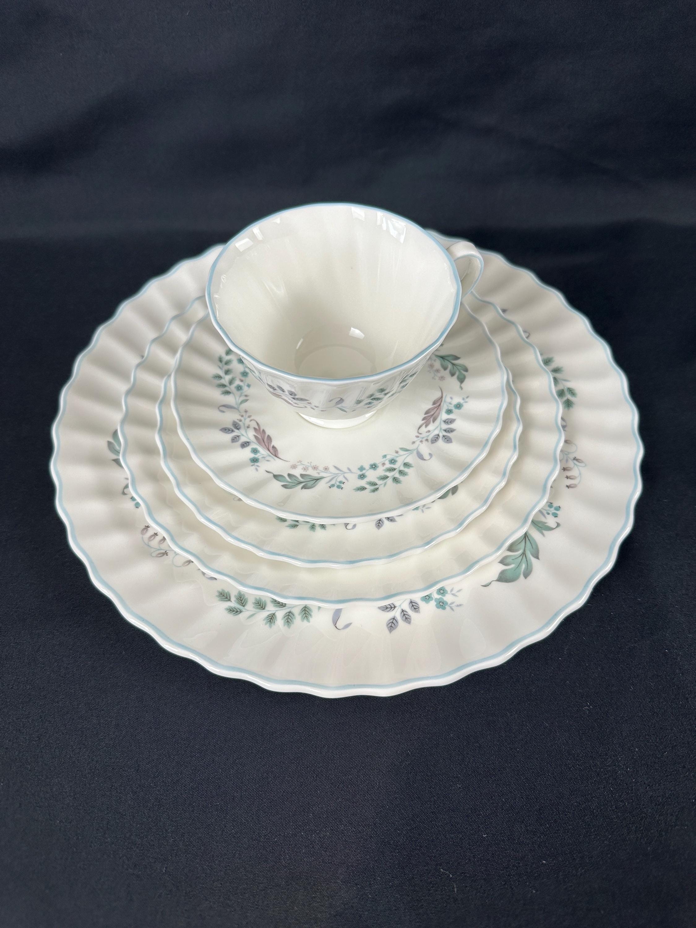 Royal Doulton Glen Auldyn 5 Piece Place Setting