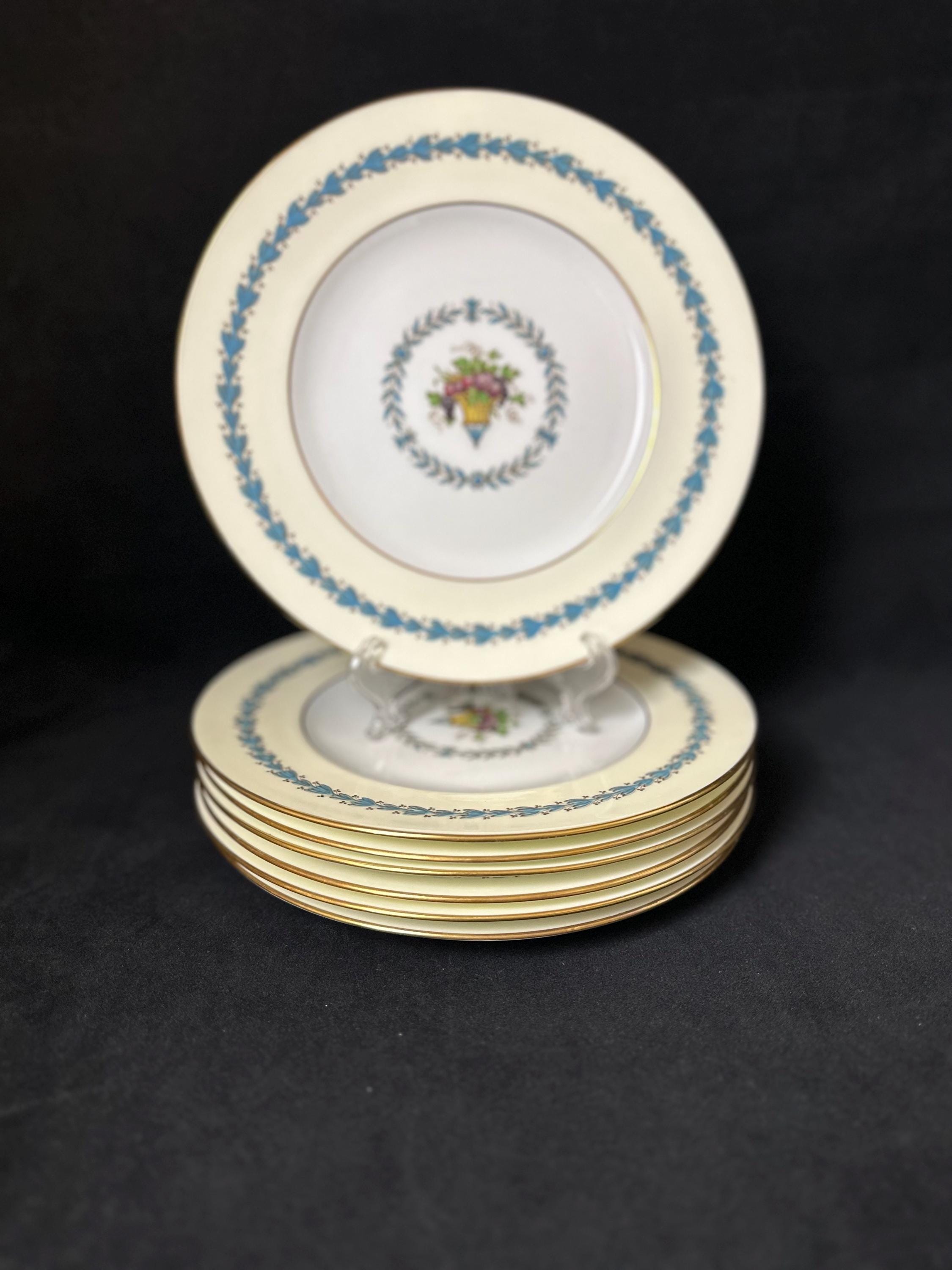7 Wedgwood Appledore Luncheon Plates